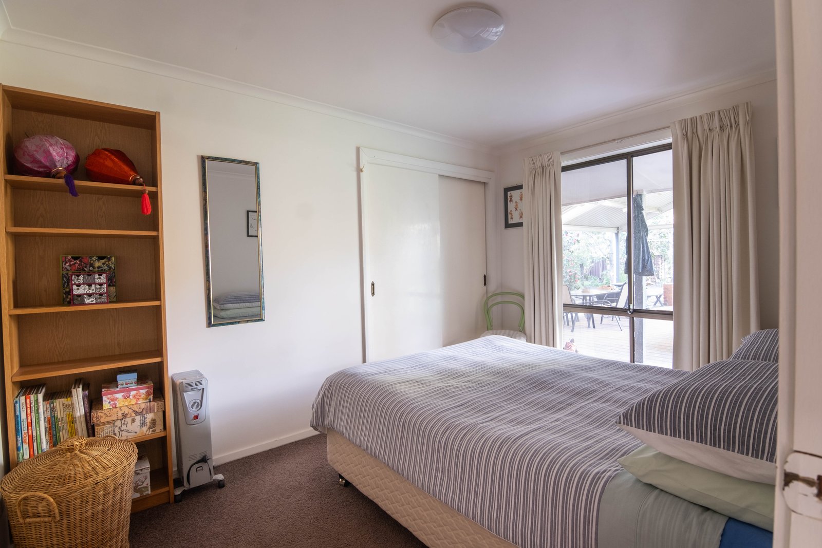 3 Moira Drive KIALLA WEST 14