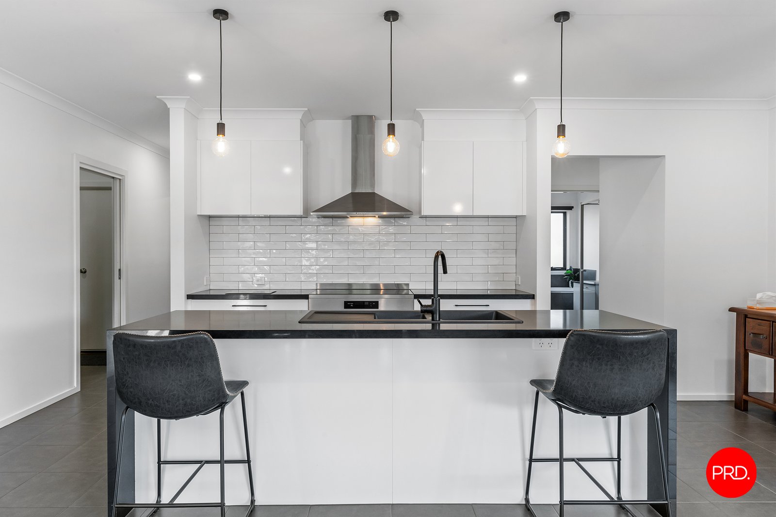 3 Molly Drive HARCOURT 6