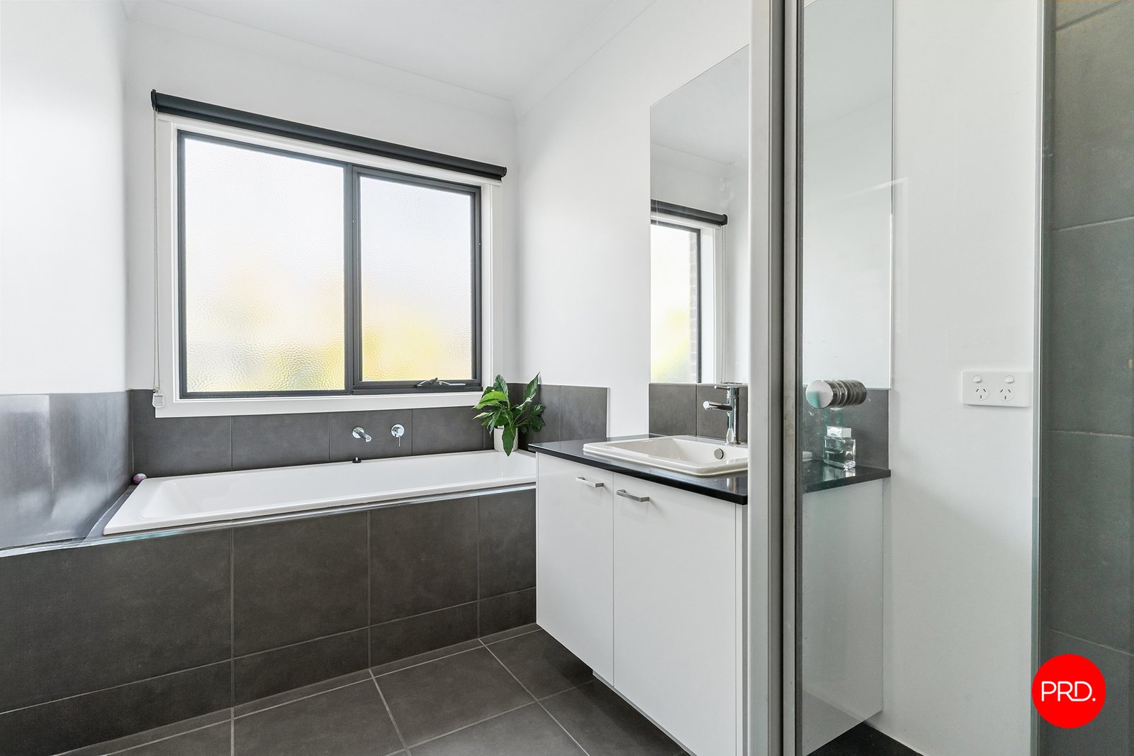 3 Molly Drive HARCOURT 12