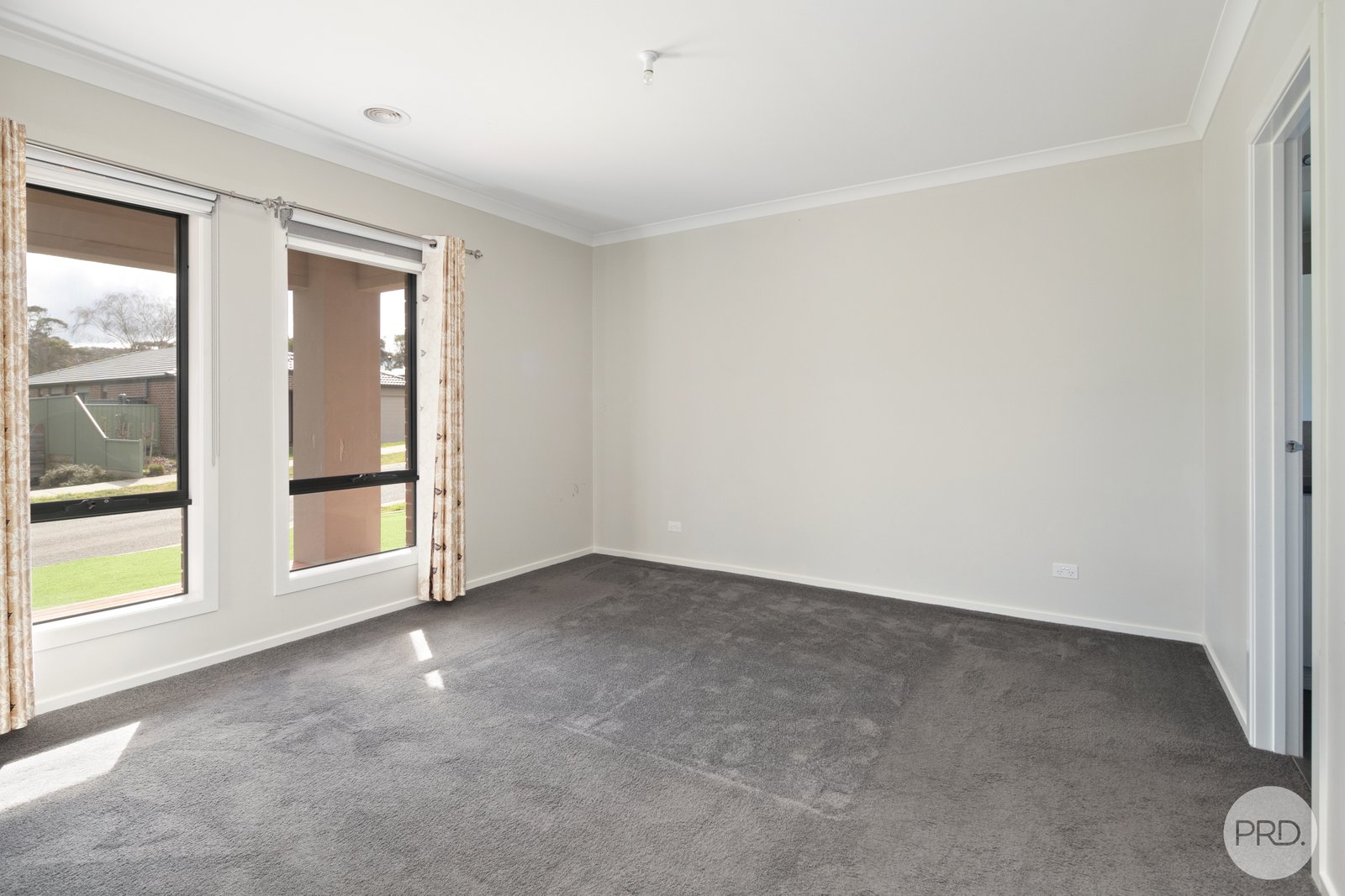 3 Moneill Close BROWN HILL 2