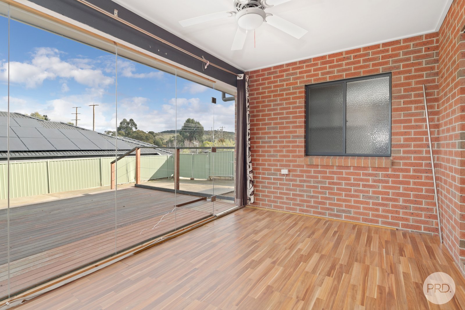 3 Moneill Close BROWN HILL 9