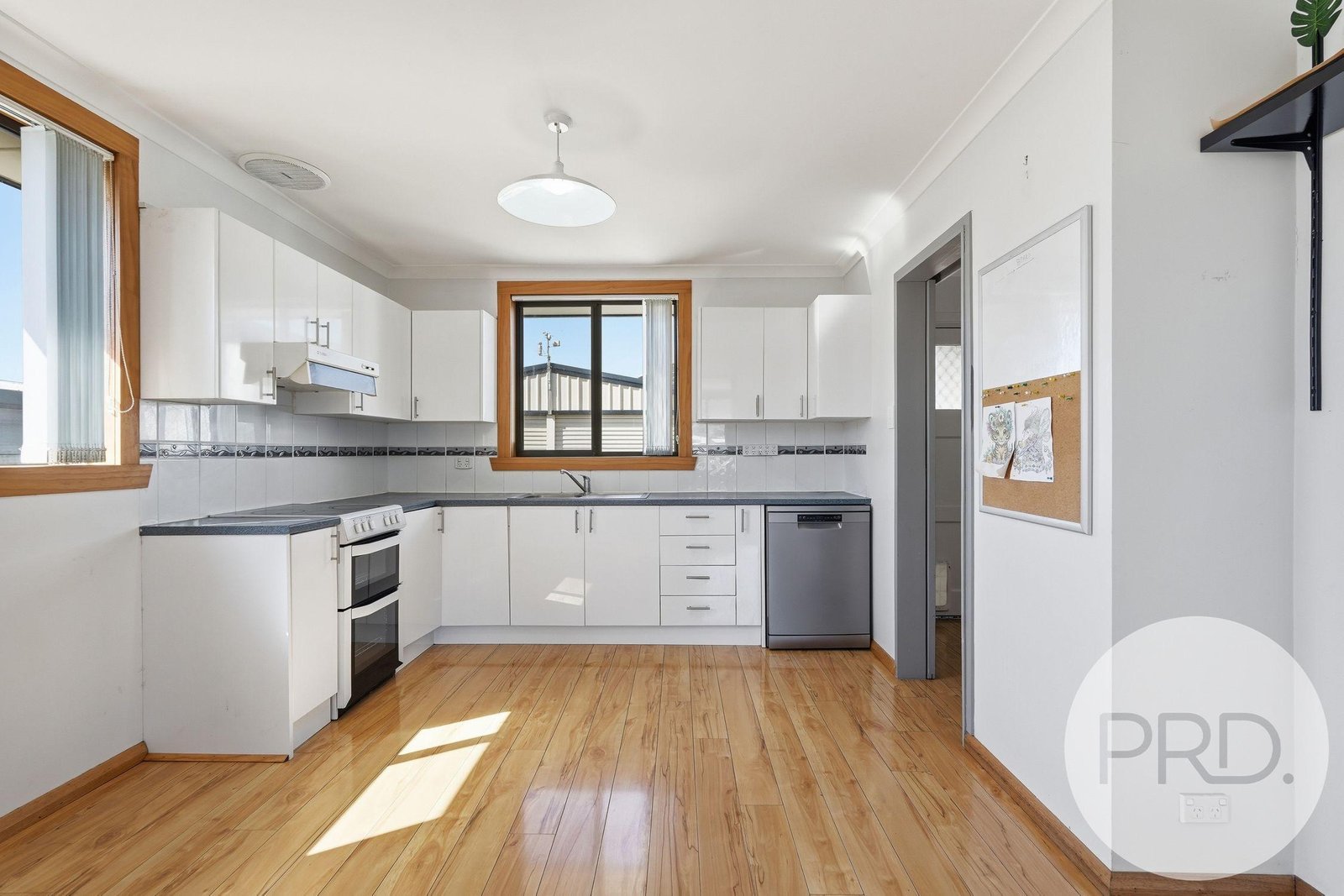 3 Moondah Street BERRIEDALE 3