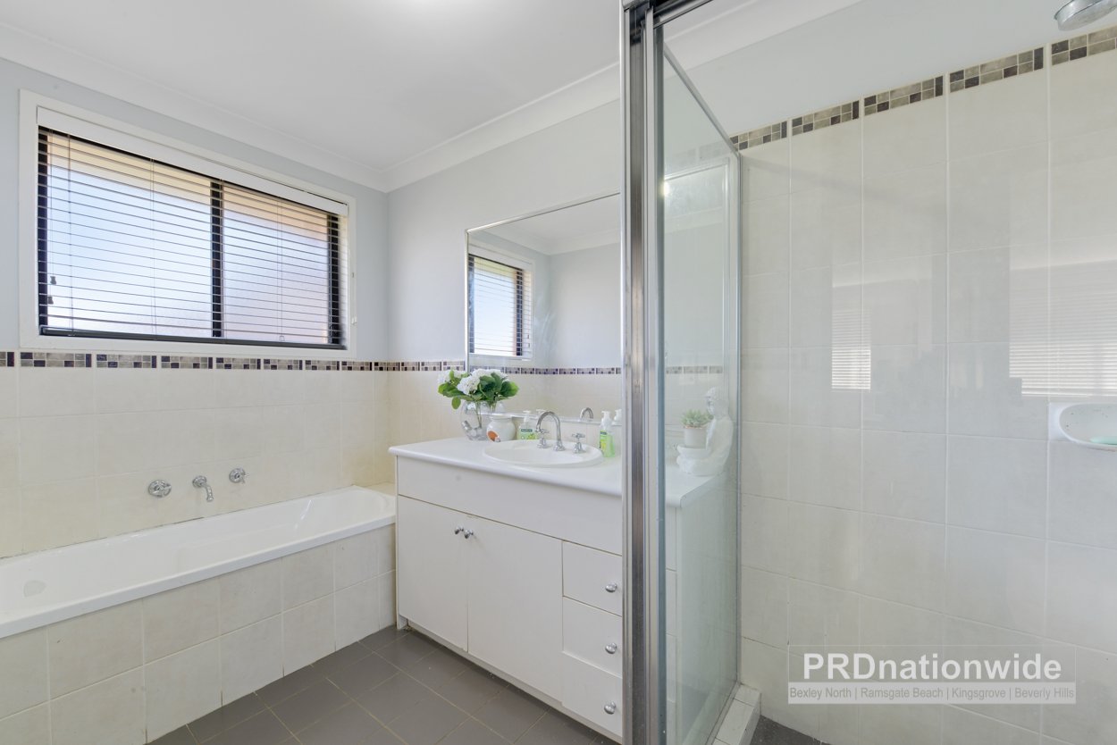 3 Moorefields Road KINGSGROVE 5