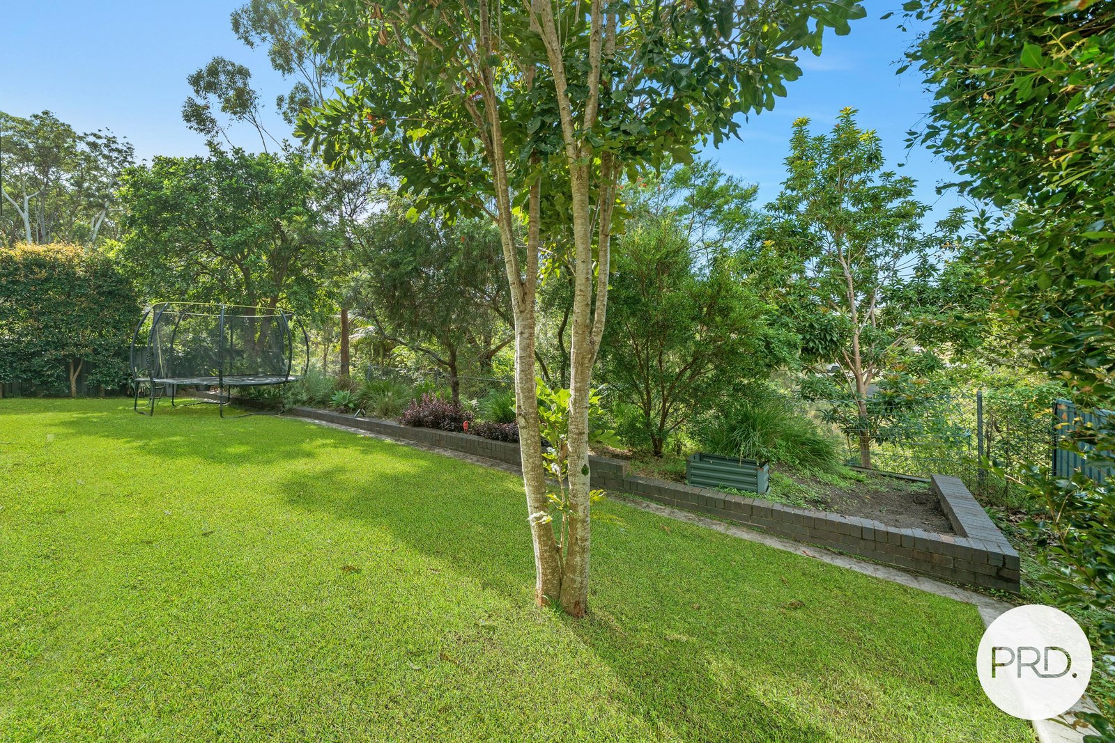 3 Moss Court BONNY HILLS 21