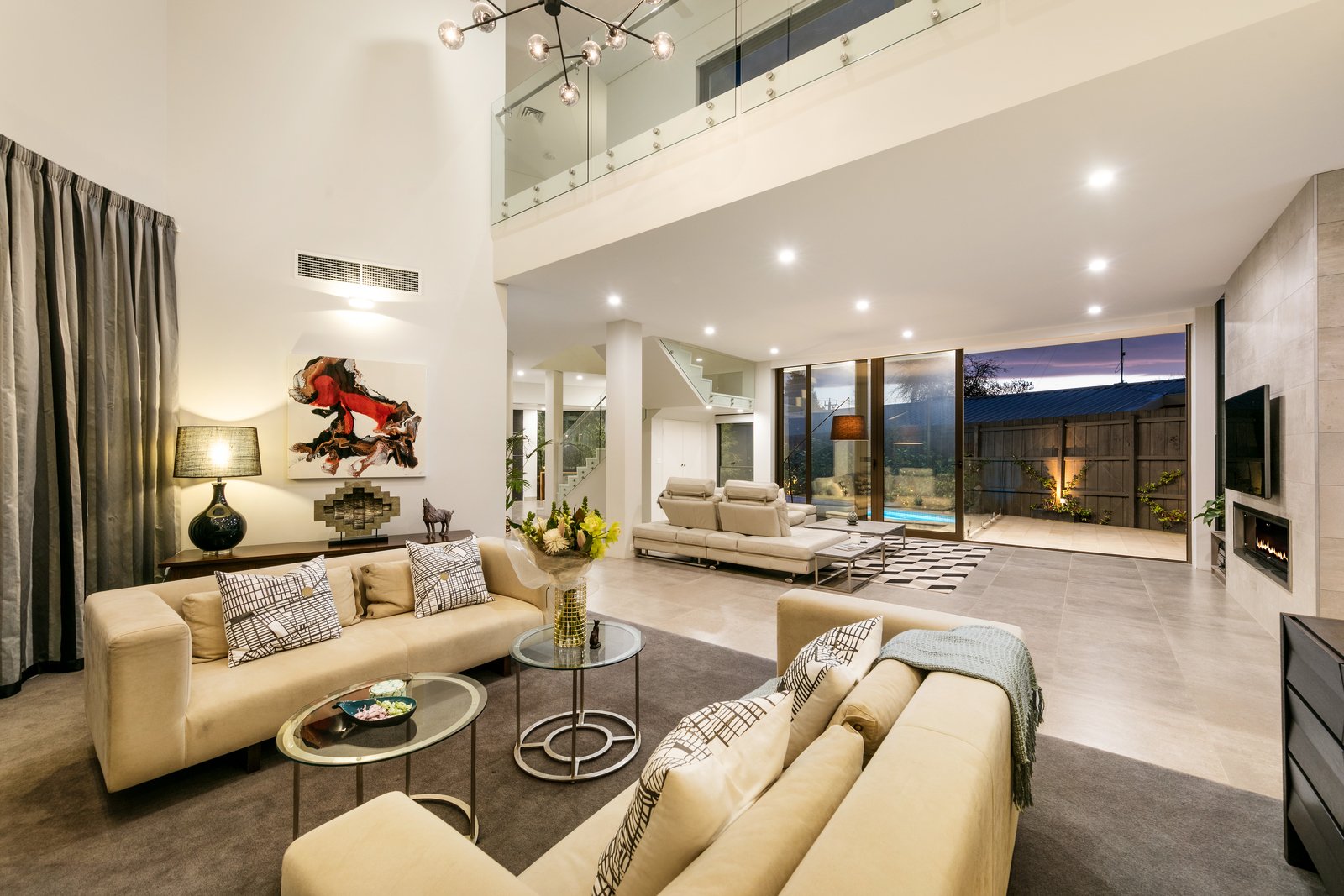 Real Estate and Property in 3 Mowbray Street, Hawthorn East, VIC