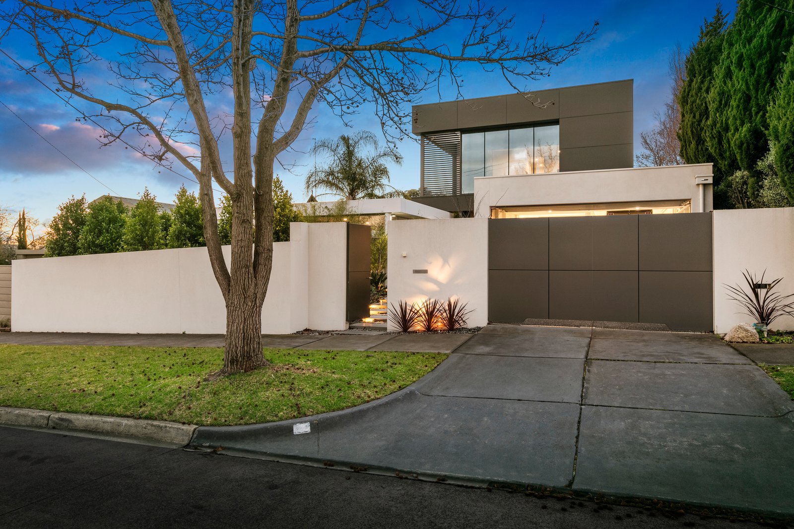 Real Estate and Property in 3 Mowbray Street, Hawthorn East, VIC