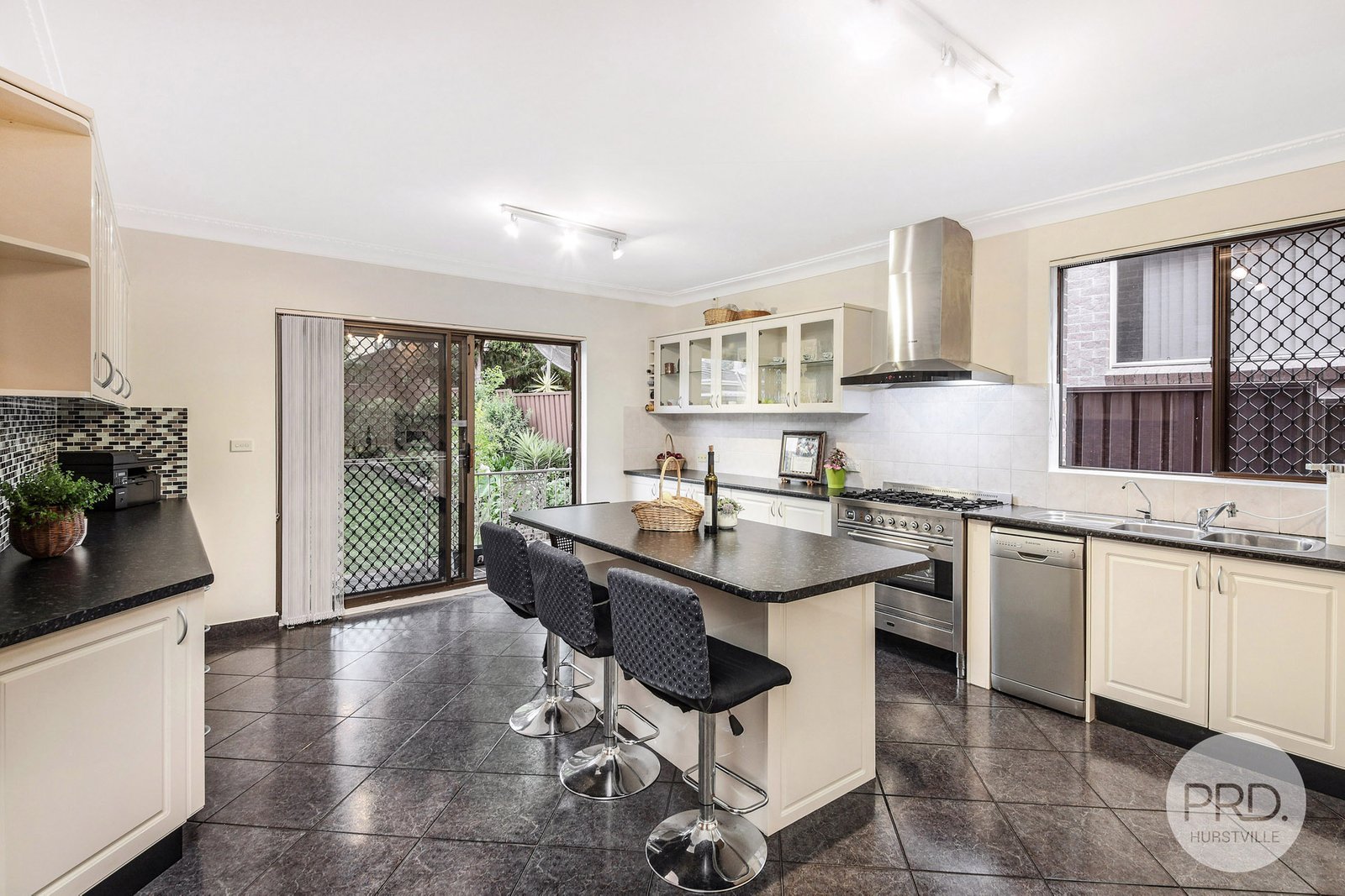 3 Moyarta Street HURSTVILLE 3