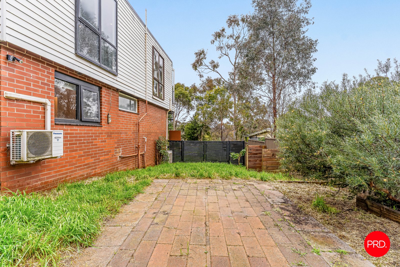 3 Moyna Dr  SPRING GULLY 24