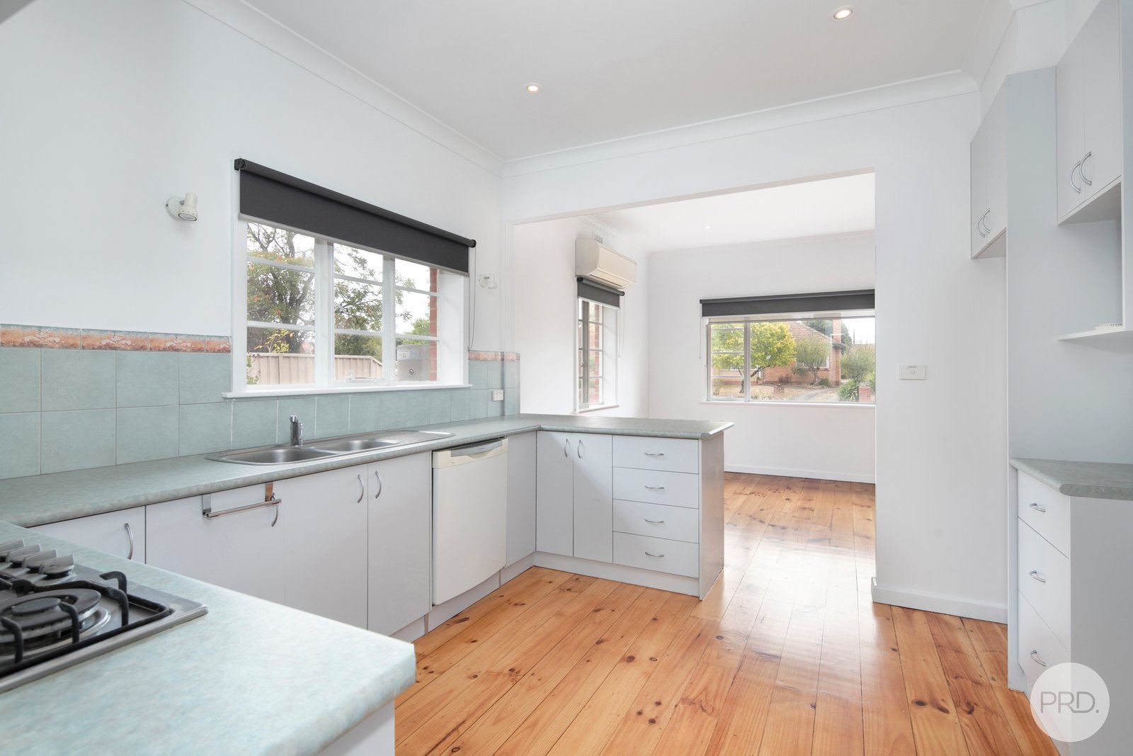 3 Muir Crescent NEWINGTON 4