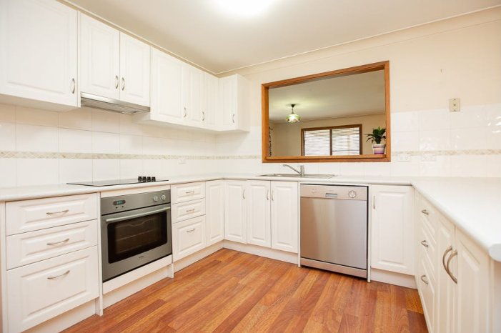 3 Mullumbimby Close HILLVUE 2
