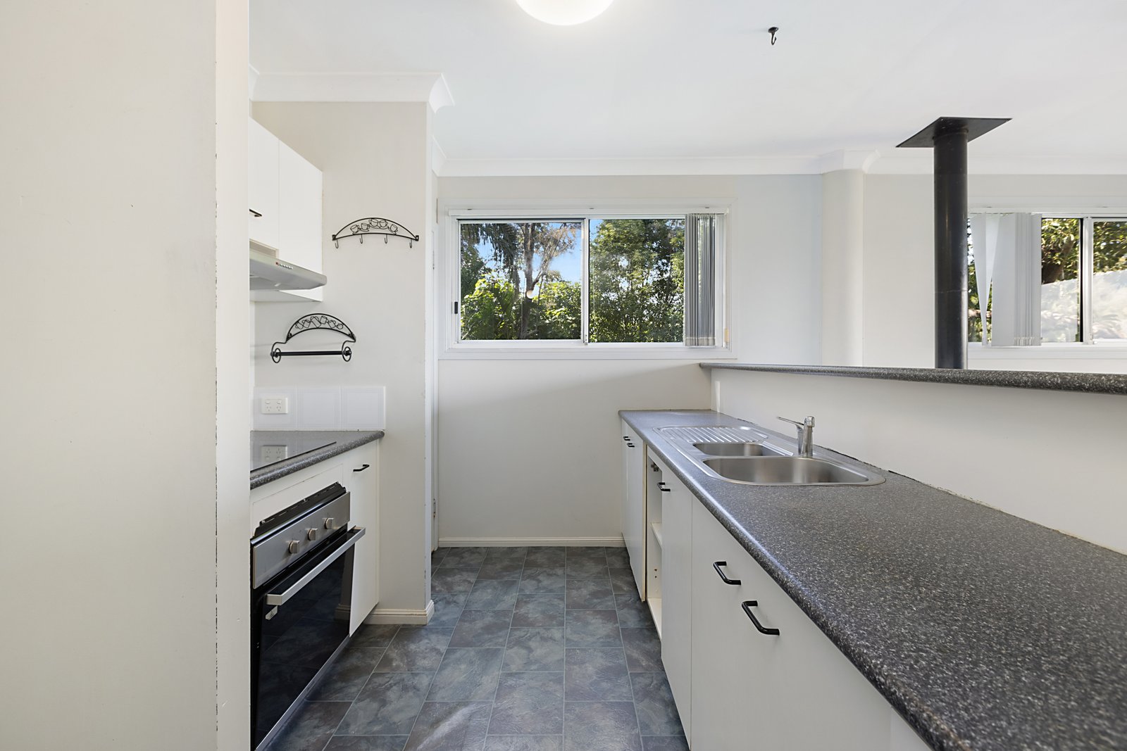 3 Murraba Crescent TWEED HEADS 4