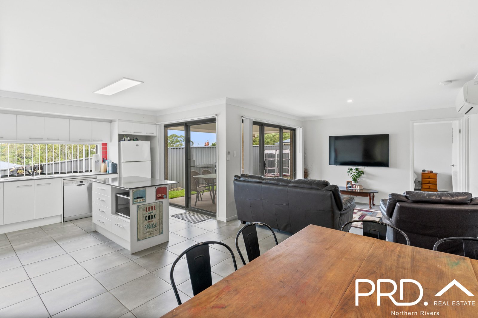 3 Murrogun Place WOLLONGBAR 8