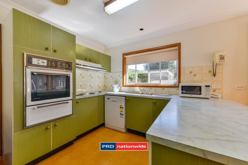 3 Myndee Avenue TAMWORTH 3