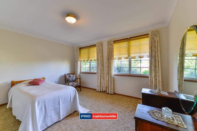 3 Myndee Avenue TAMWORTH 6