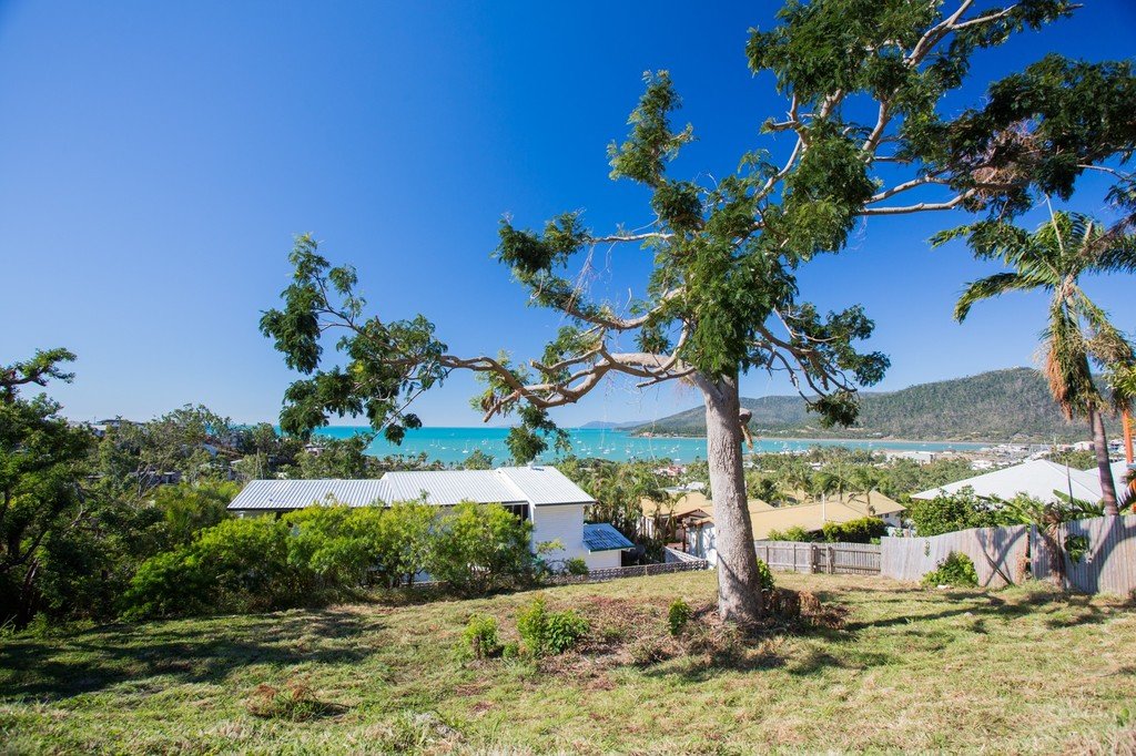 3 Nara Avenue AIRLIE BEACH 1