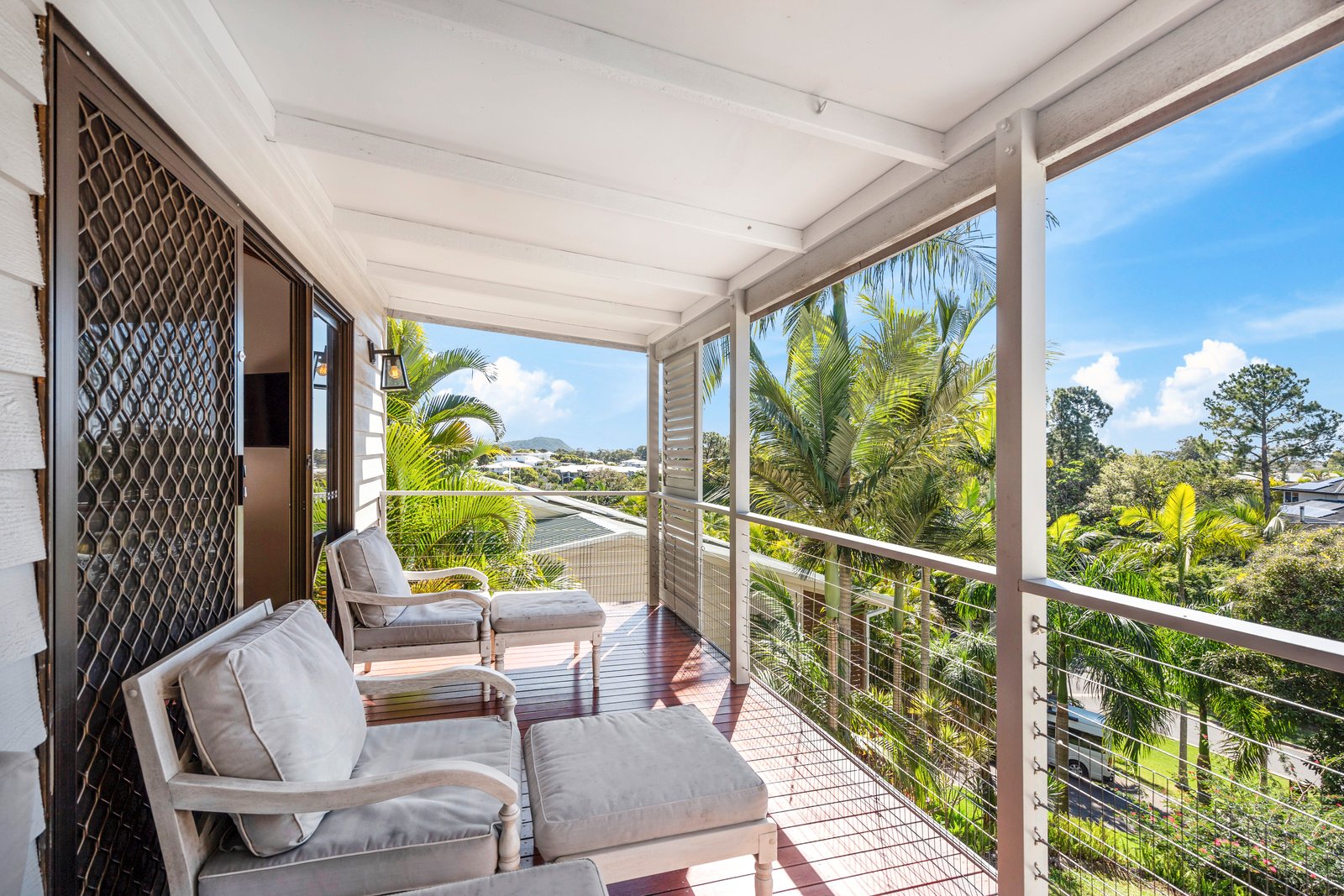 3 Narembeen Place ELANORA 4