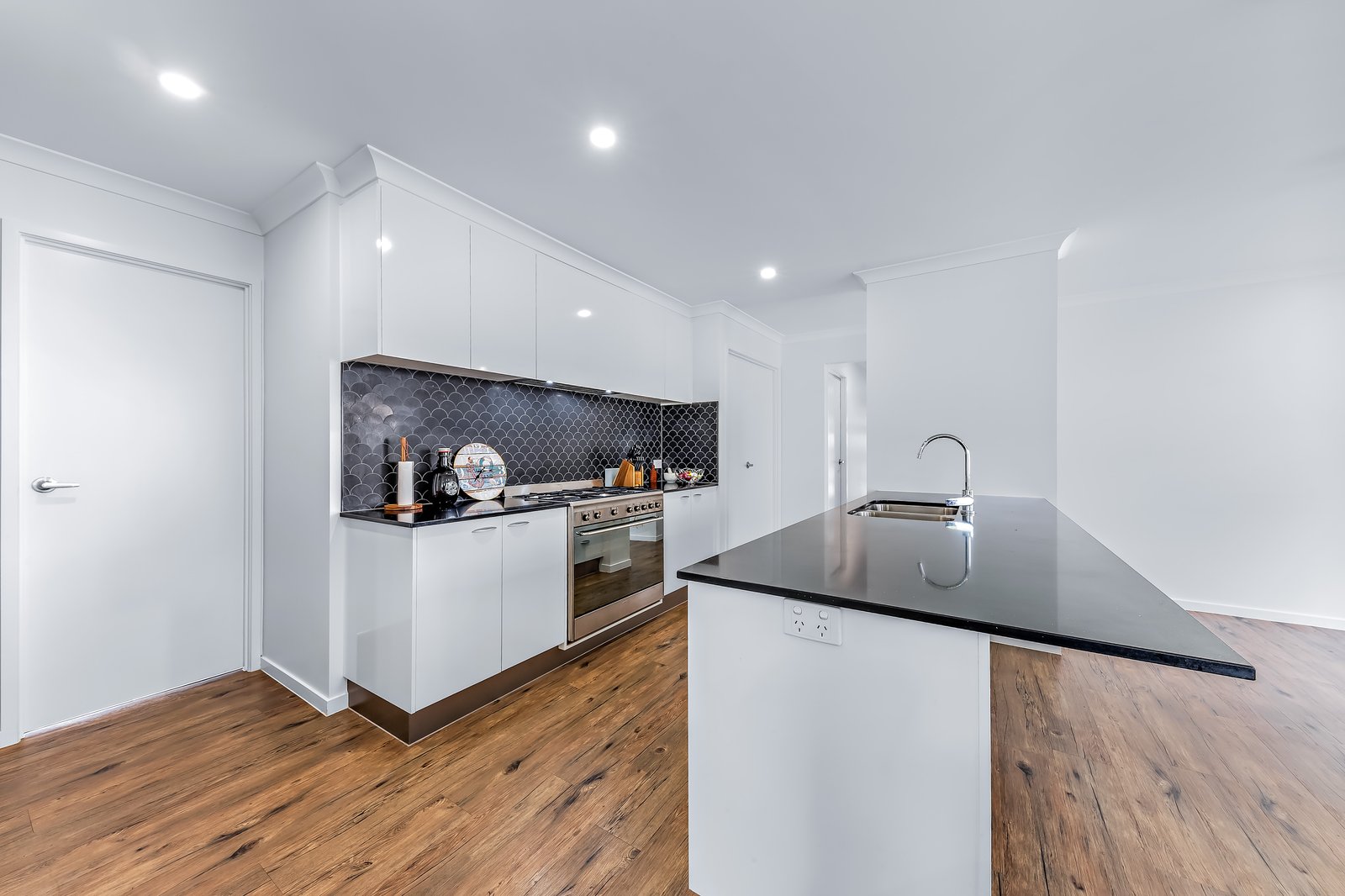 3 Nathan Court JUBILEE POCKET 2