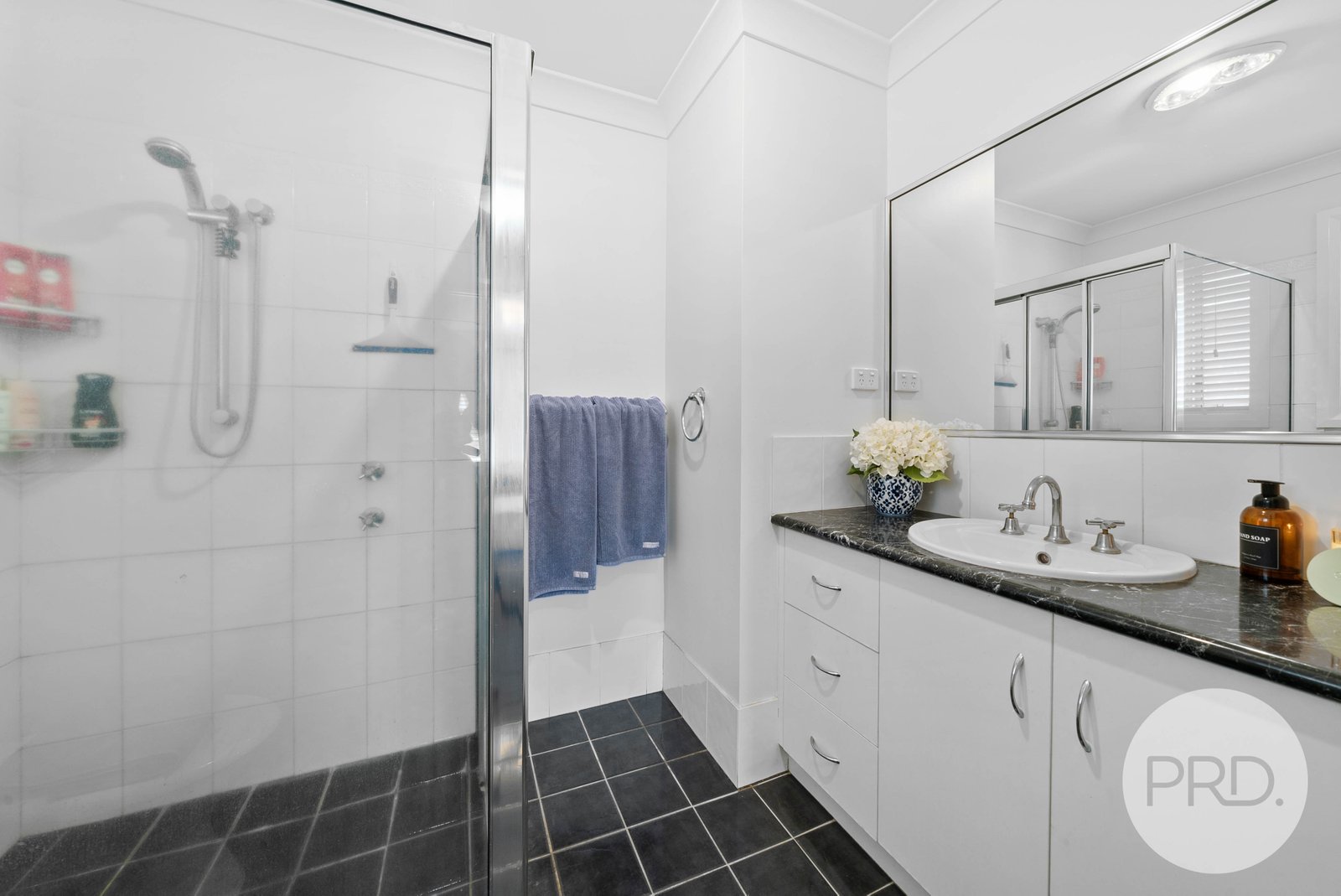 3 Nethereby Place BOURKELANDS 8