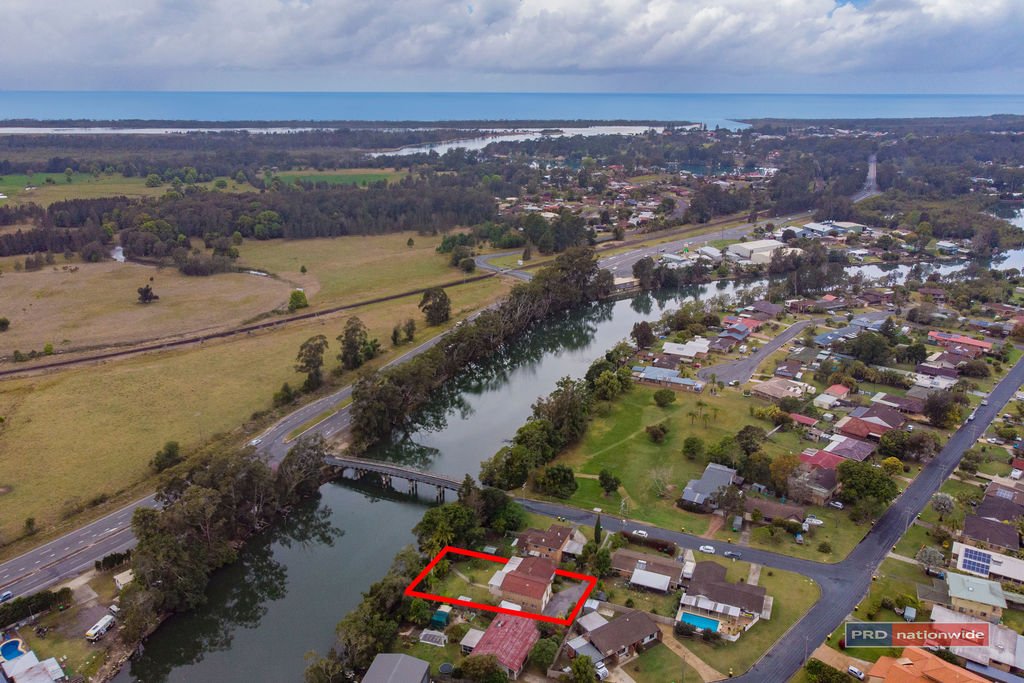 3 Newry Island Drive URUNGA 24