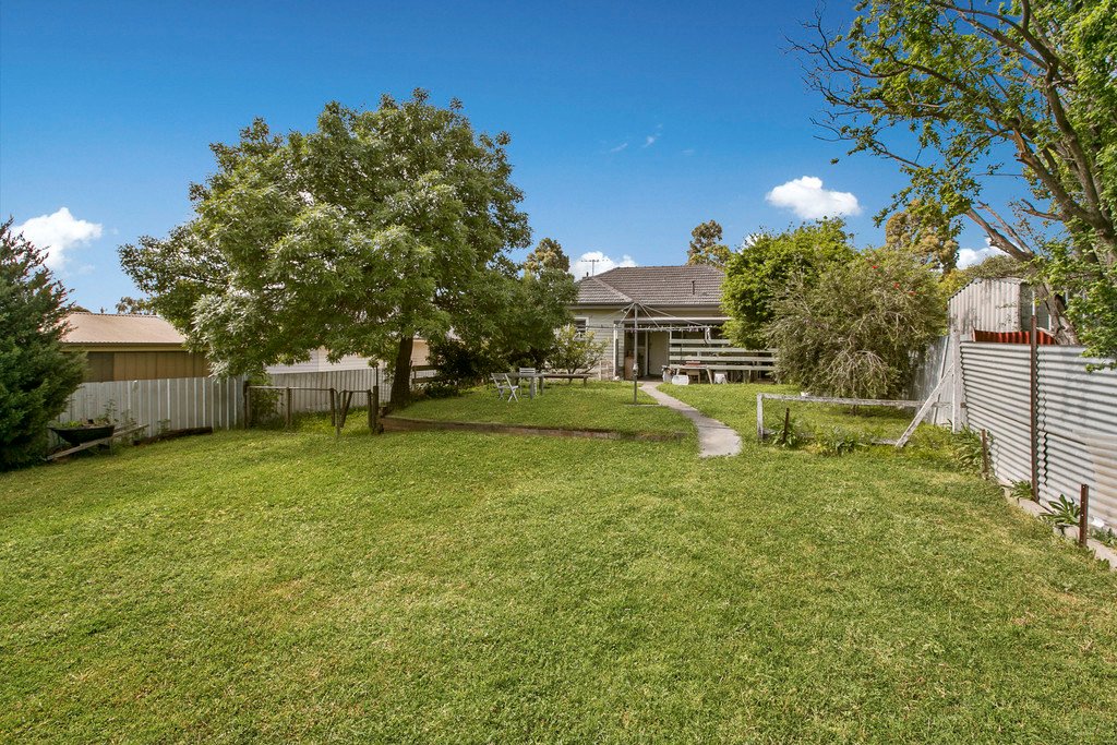 3 Norfolk Street BENDIGO 8