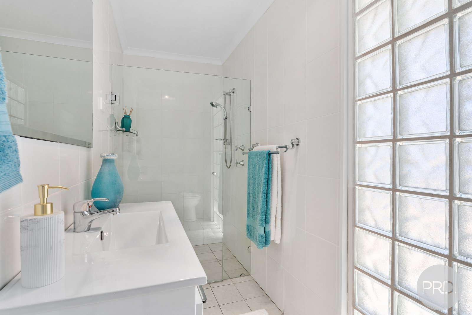 3 Northumberland Avenue LEMON TREE PASSAGE 15