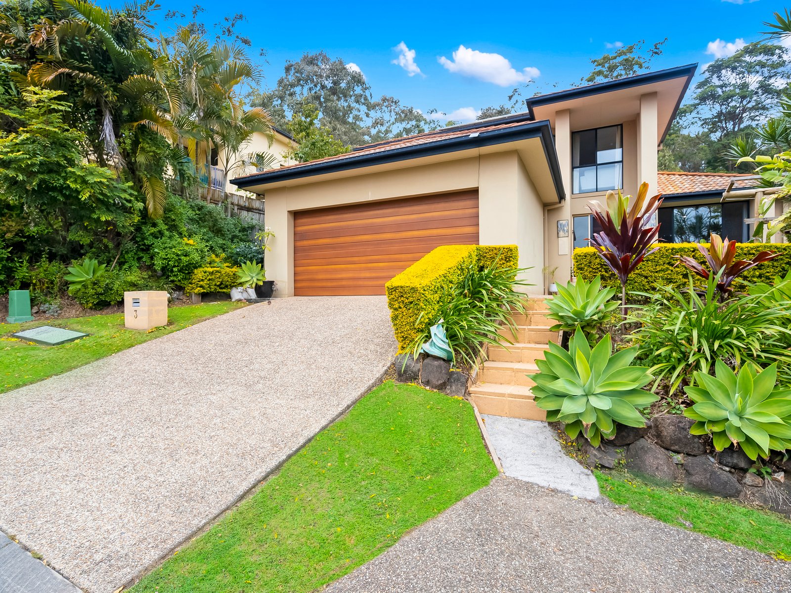 3 Numalla Court ELANORA 2