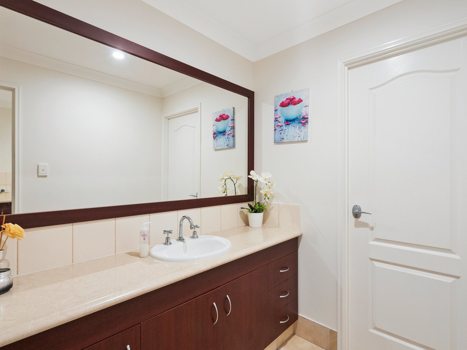 3 Numalla Court ELANORA 5