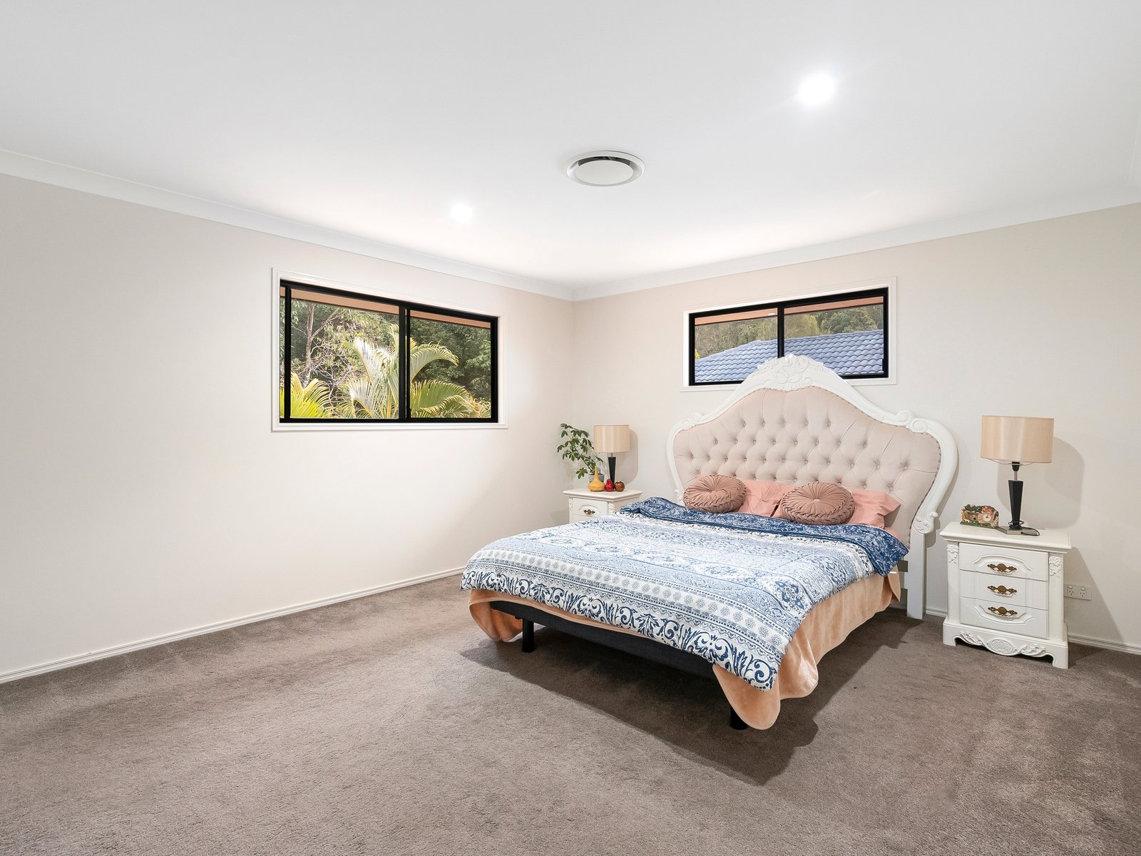 3 Numalla Court ELANORA 8