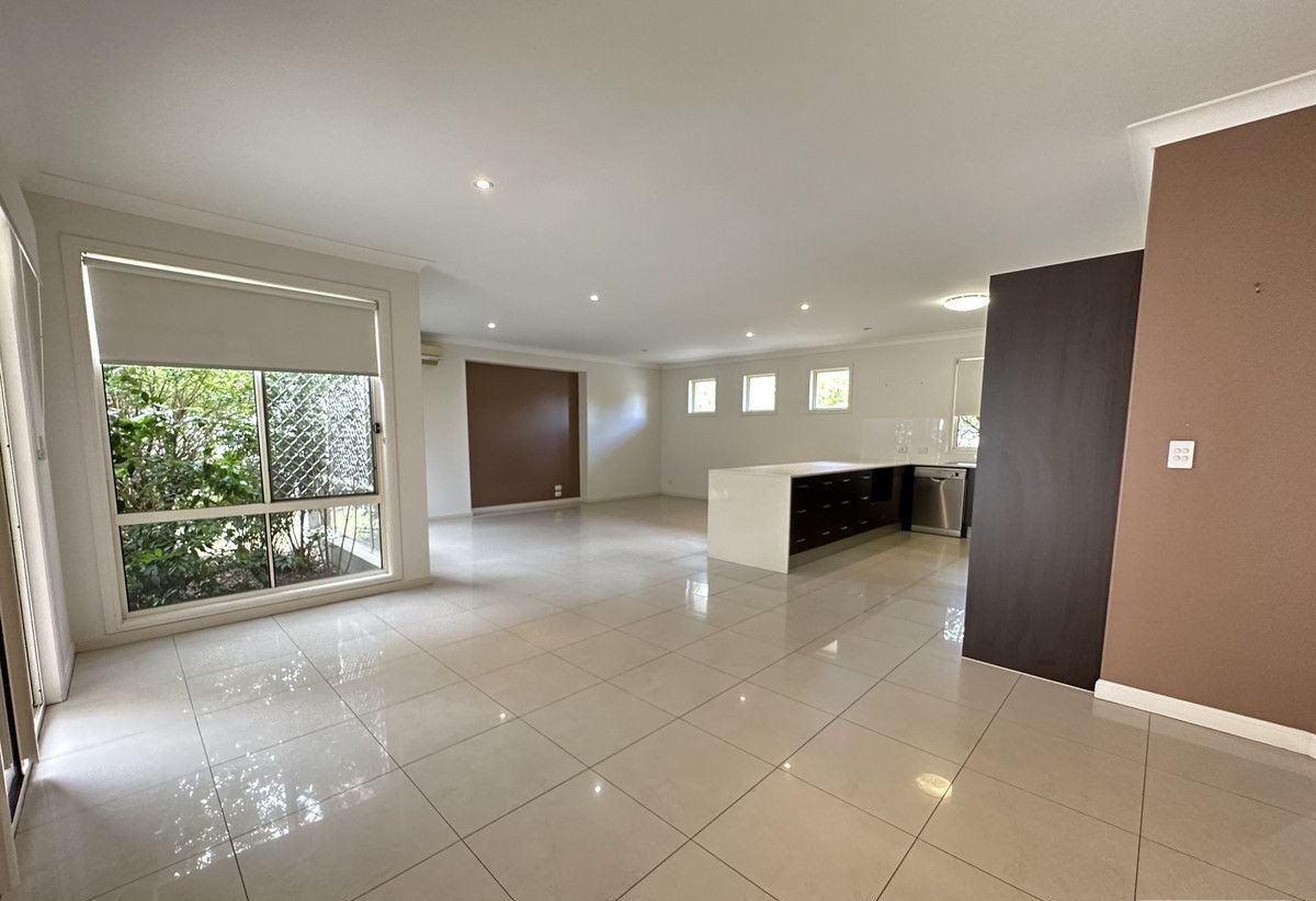 3 Orchid Tree Court Robina 6