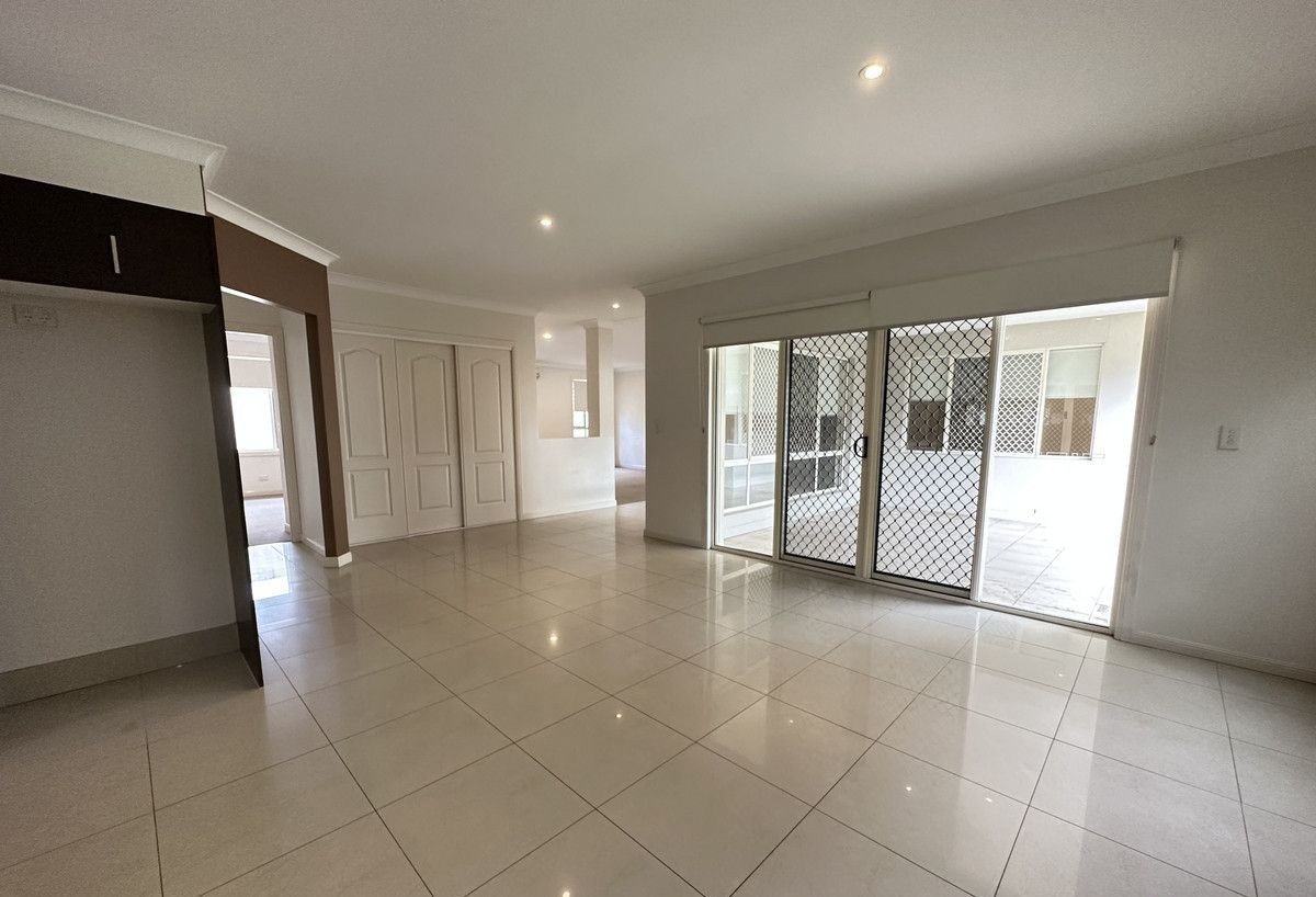 3 Orchid Tree Court Robina 8