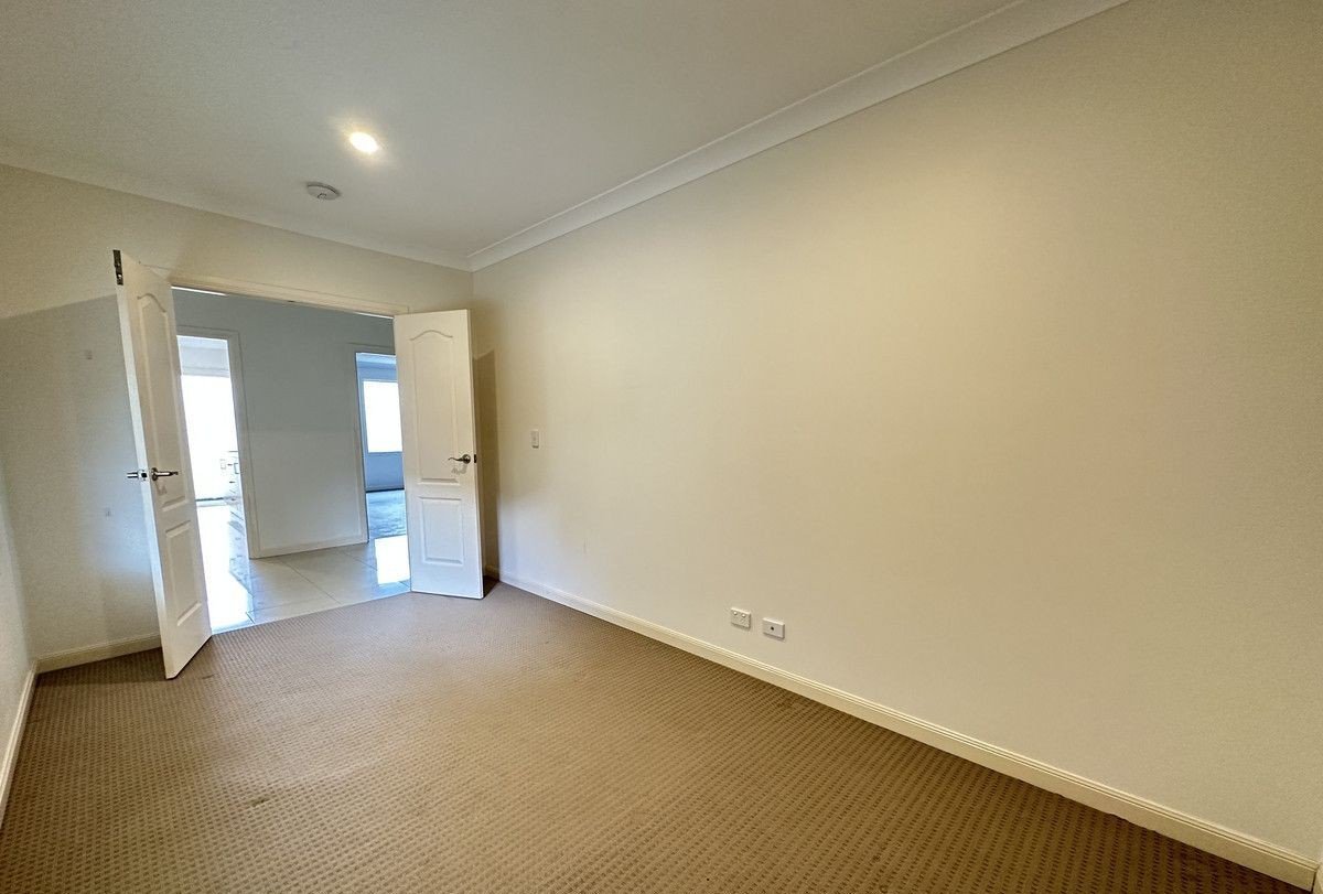 3 Orchid Tree Court Robina 21