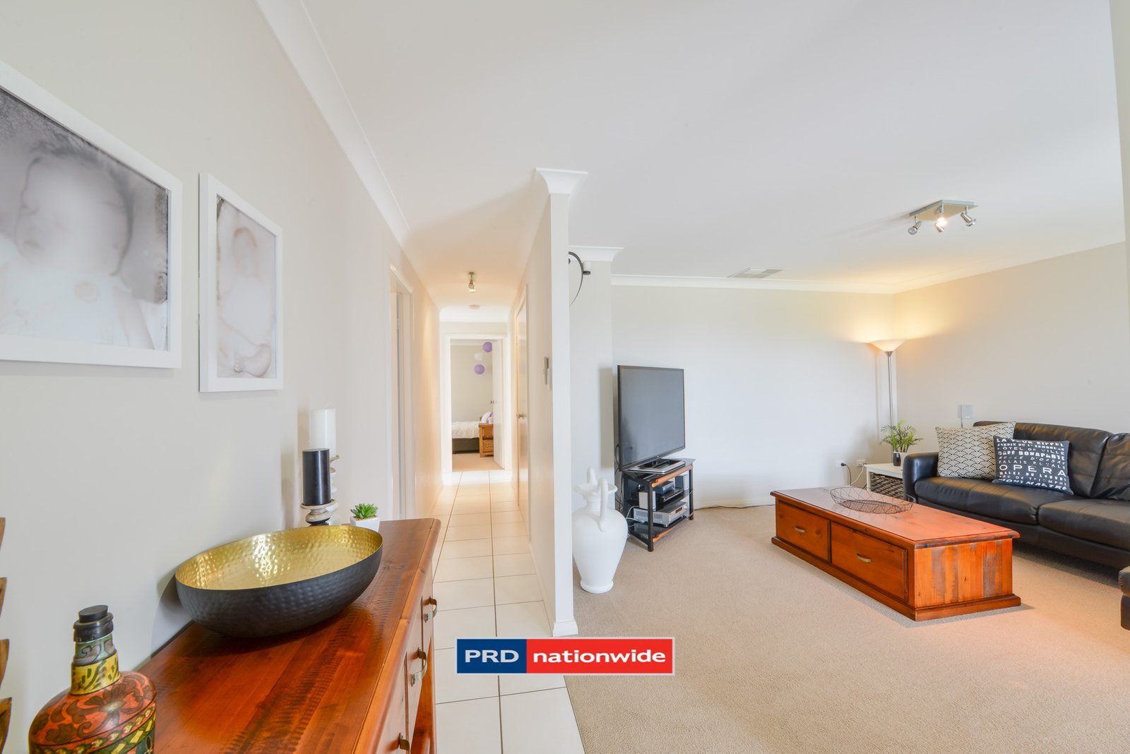 3 Orley Drive TAMWORTH 7