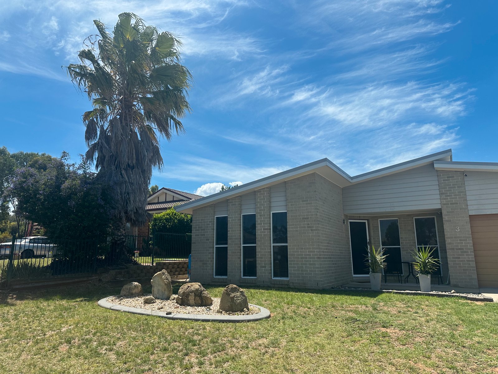 3 Orley Drive TAMWORTH 2