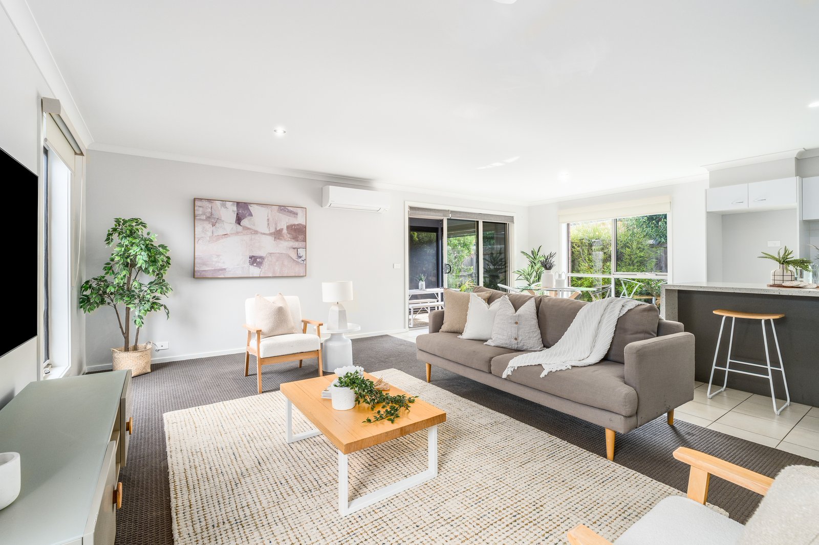 Gallery: 3 Orpington Crescent