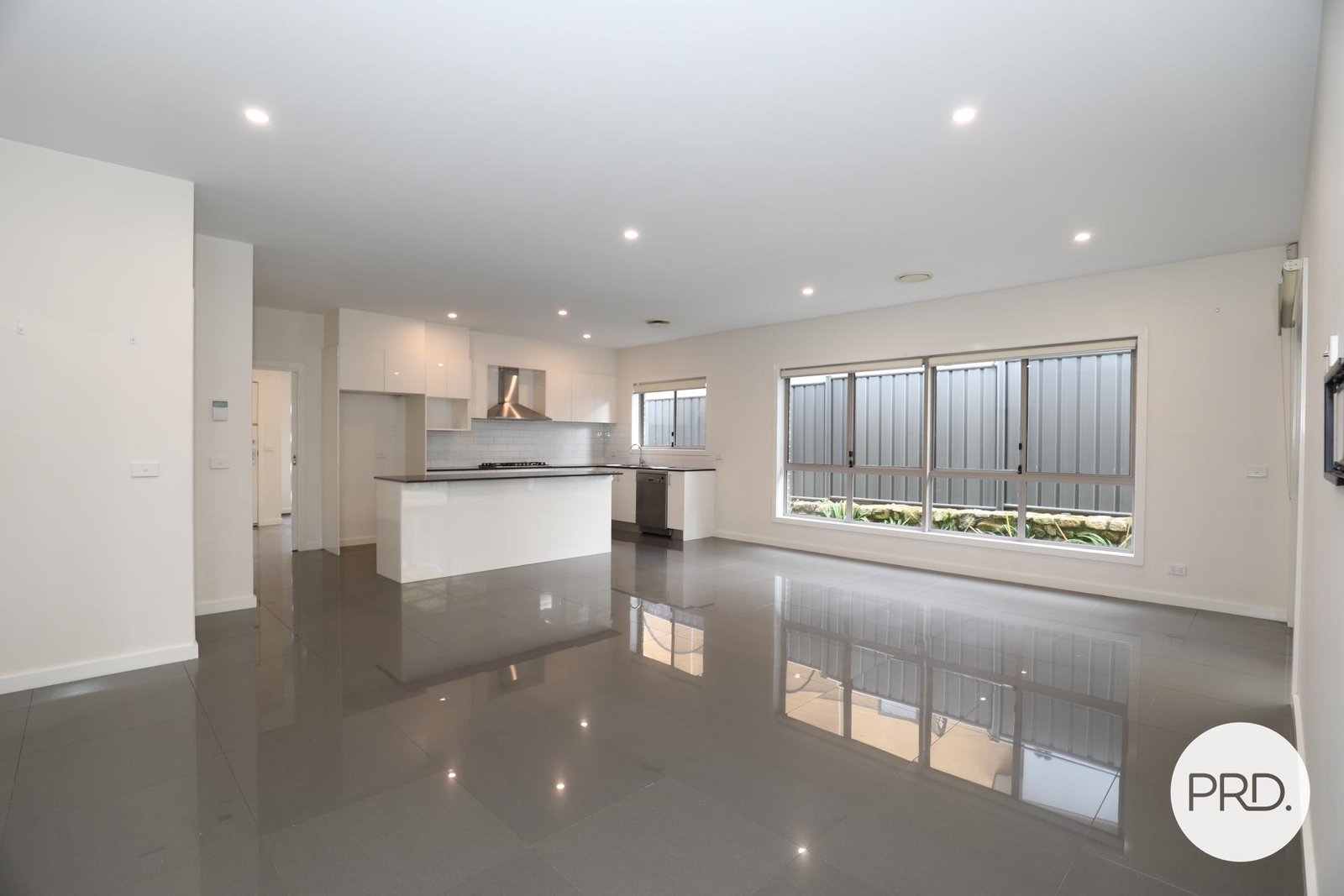 3 Outback Street LAWSON 6