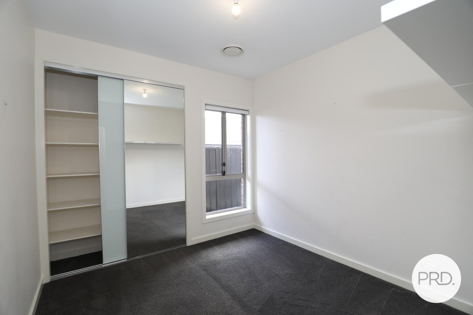3 Outback Street LAWSON 9
