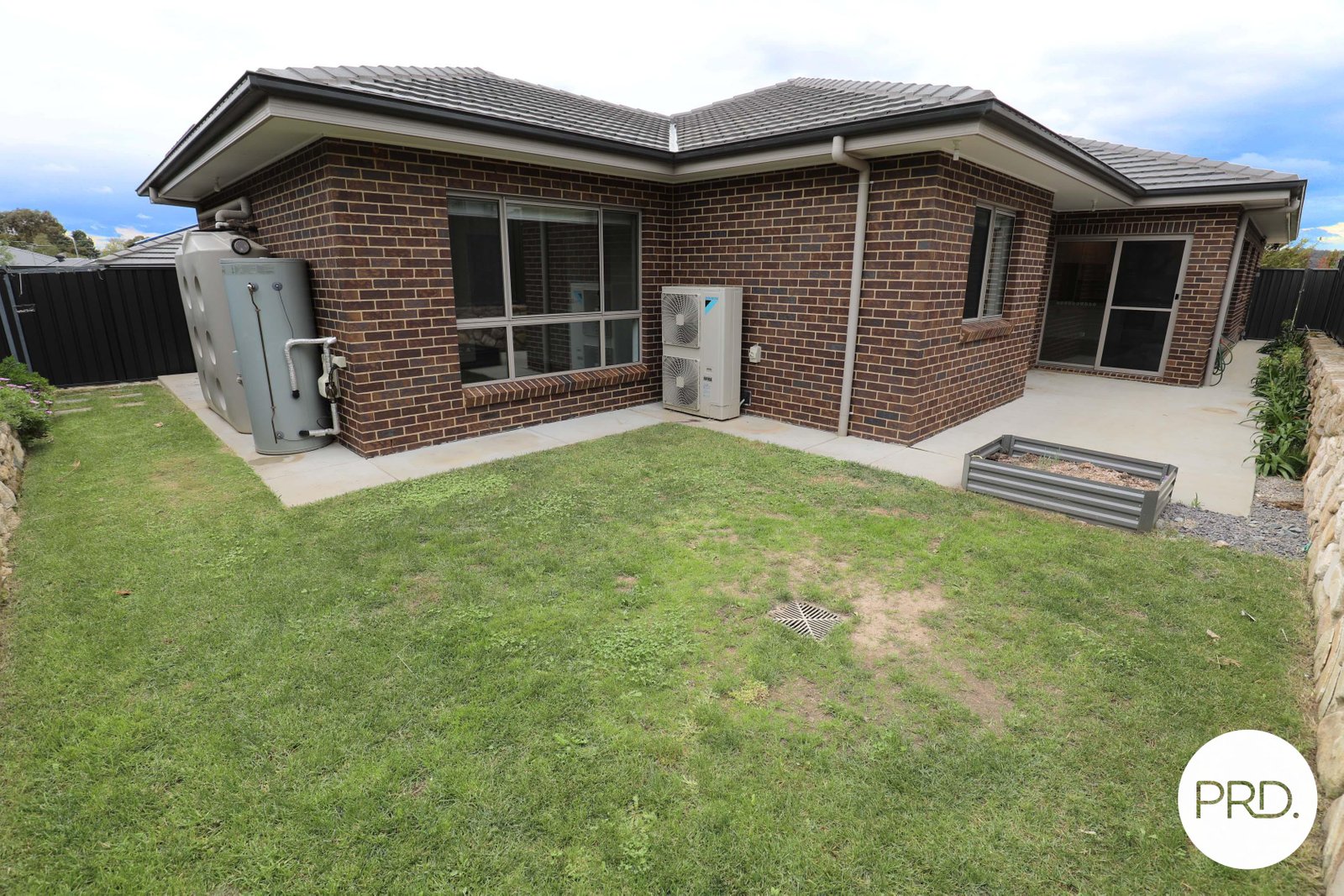 3 Outback Street LAWSON 16