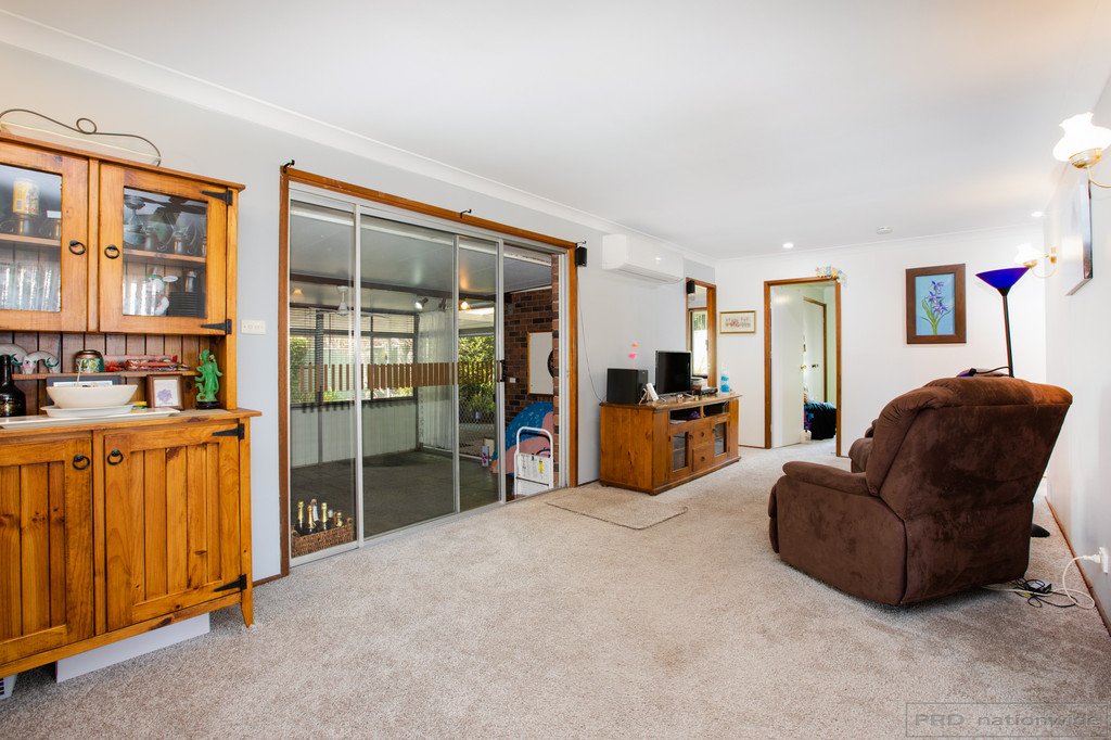3 Owen Close THORNTON 10