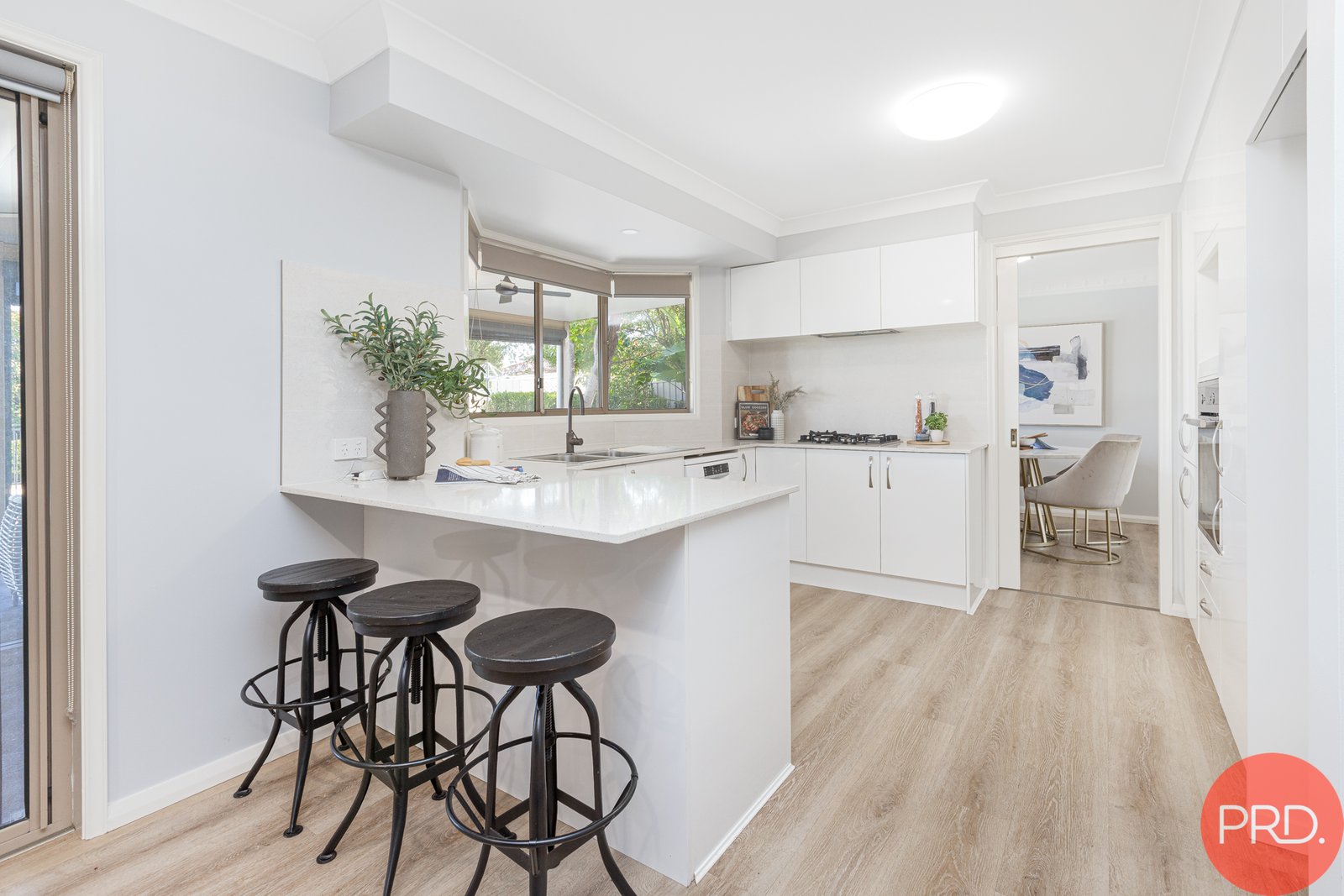 3 Pacific Crescent ASHTONFIELD 12