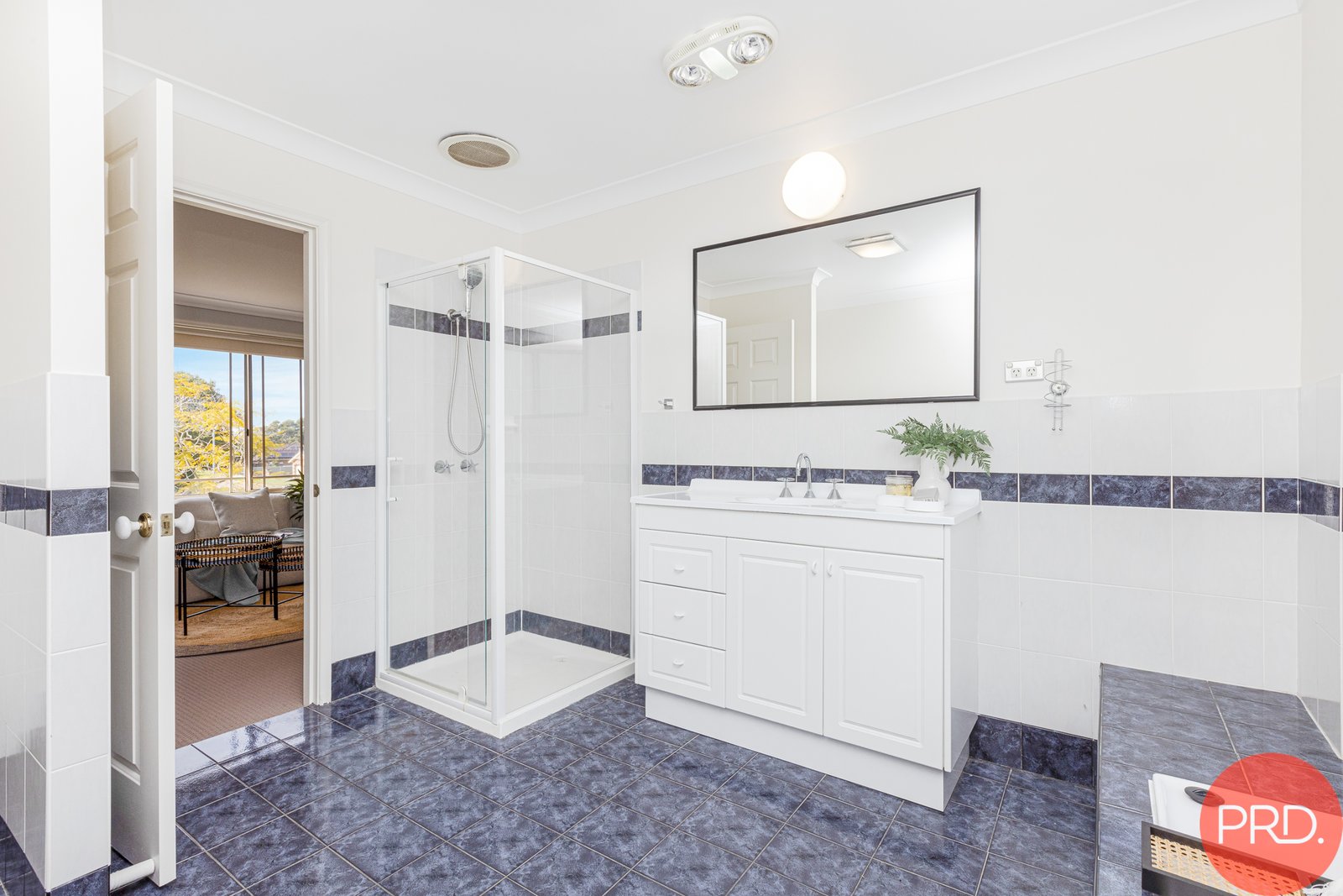 3 Pacific Crescent ASHTONFIELD 19