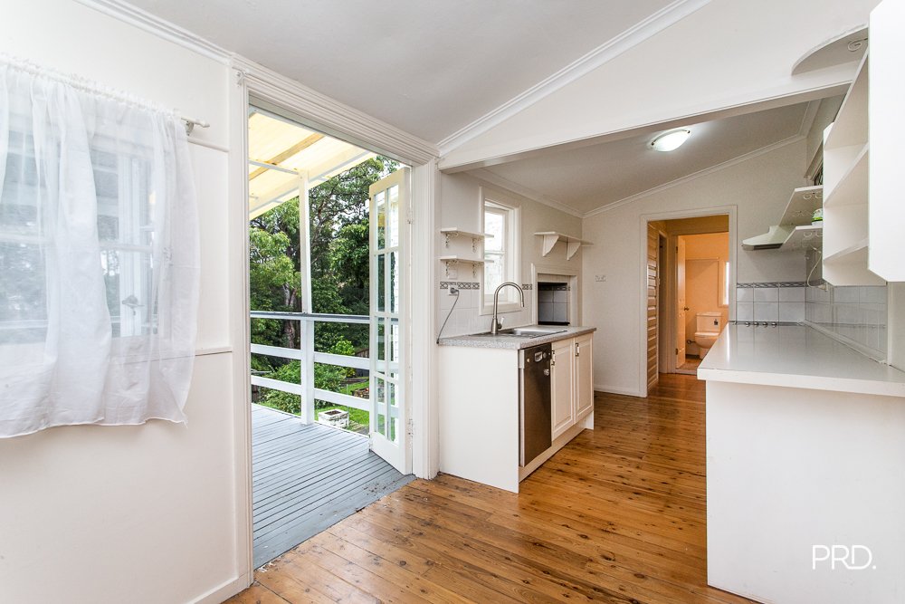 3 Paterson Rd  Springwood 9