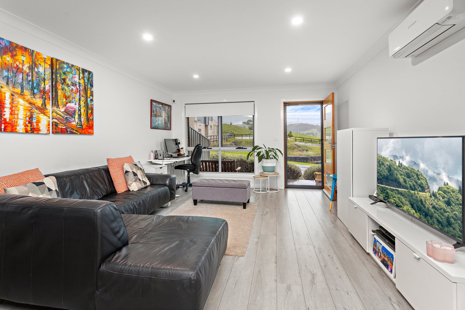 3 Paul Circuit TULLIMBAR 2