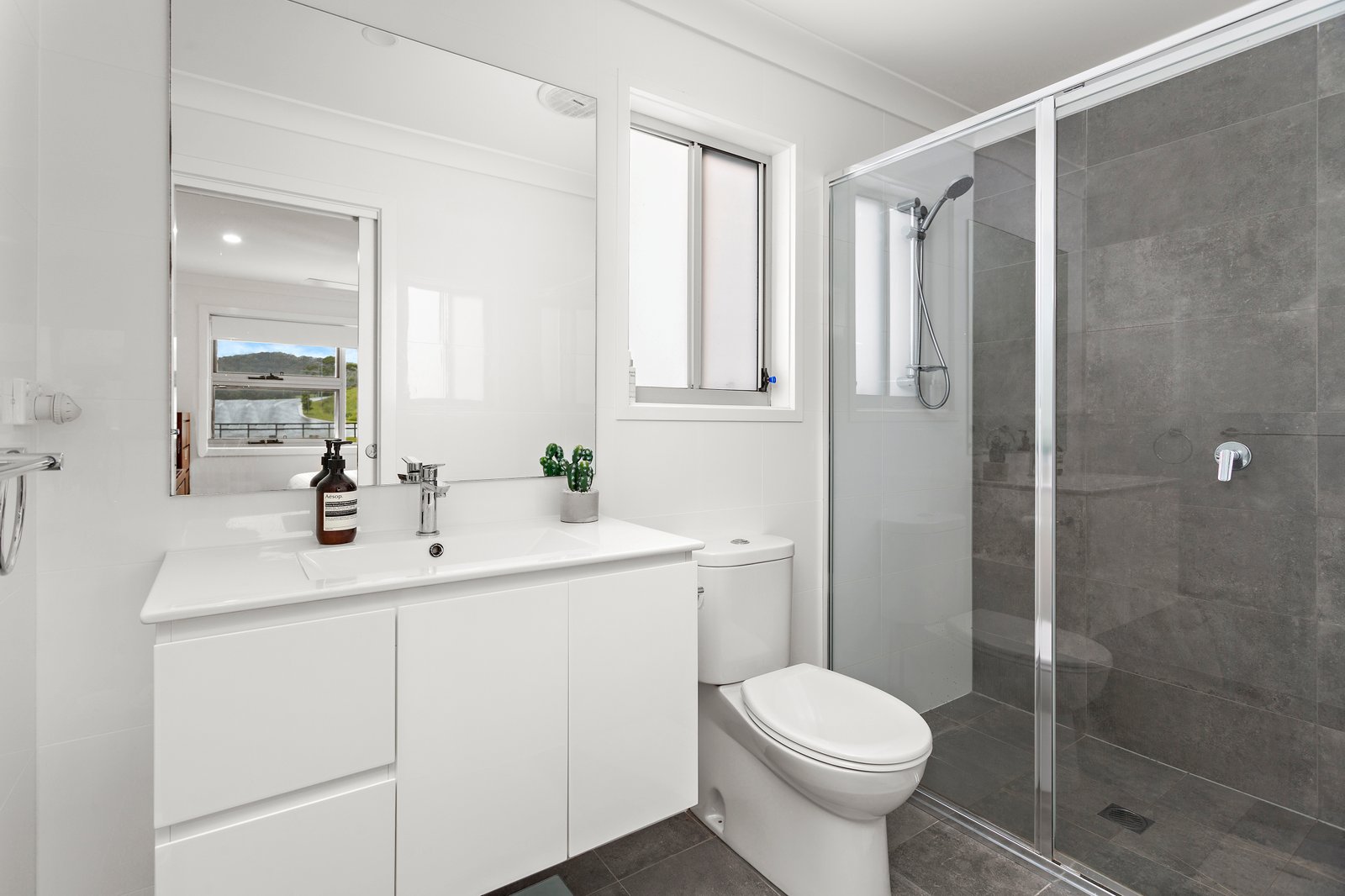 3 Paul Circuit TULLIMBAR 8