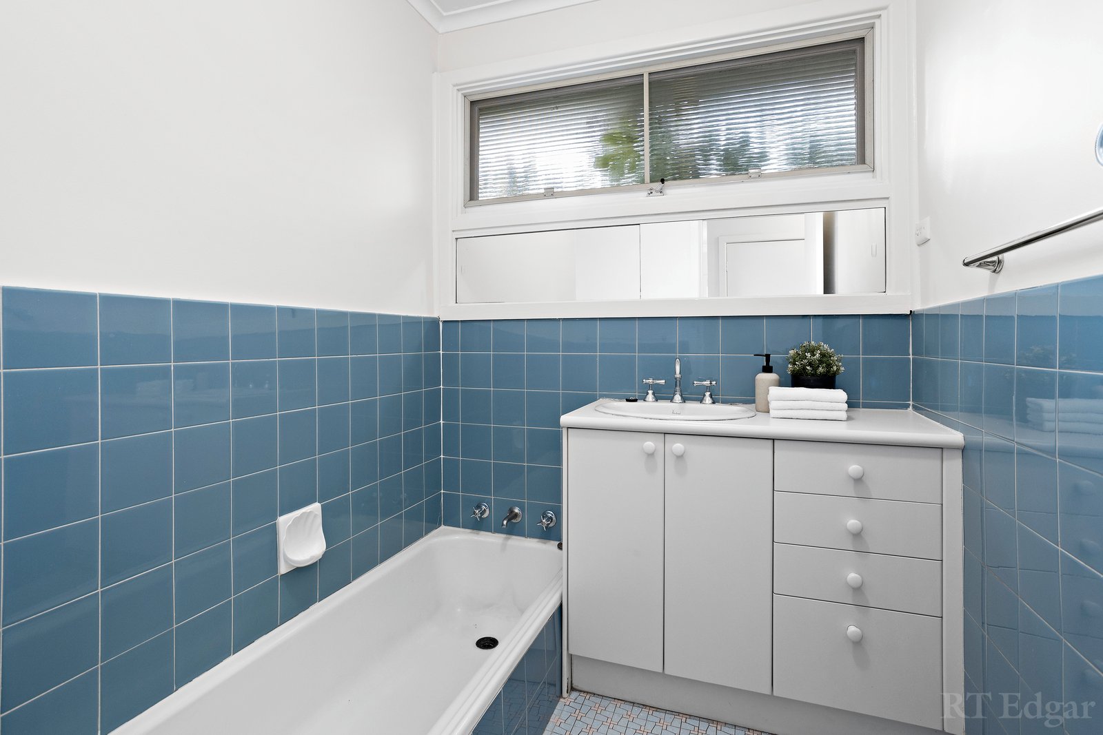 Real Estate and Property in 3 Paul Street, Doncaster, VIC