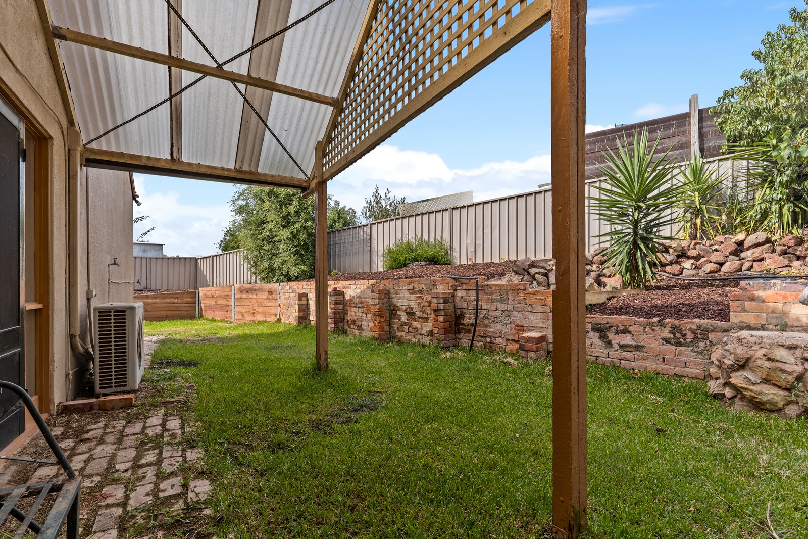 3 Pauline Court KANGAROO FLAT 16