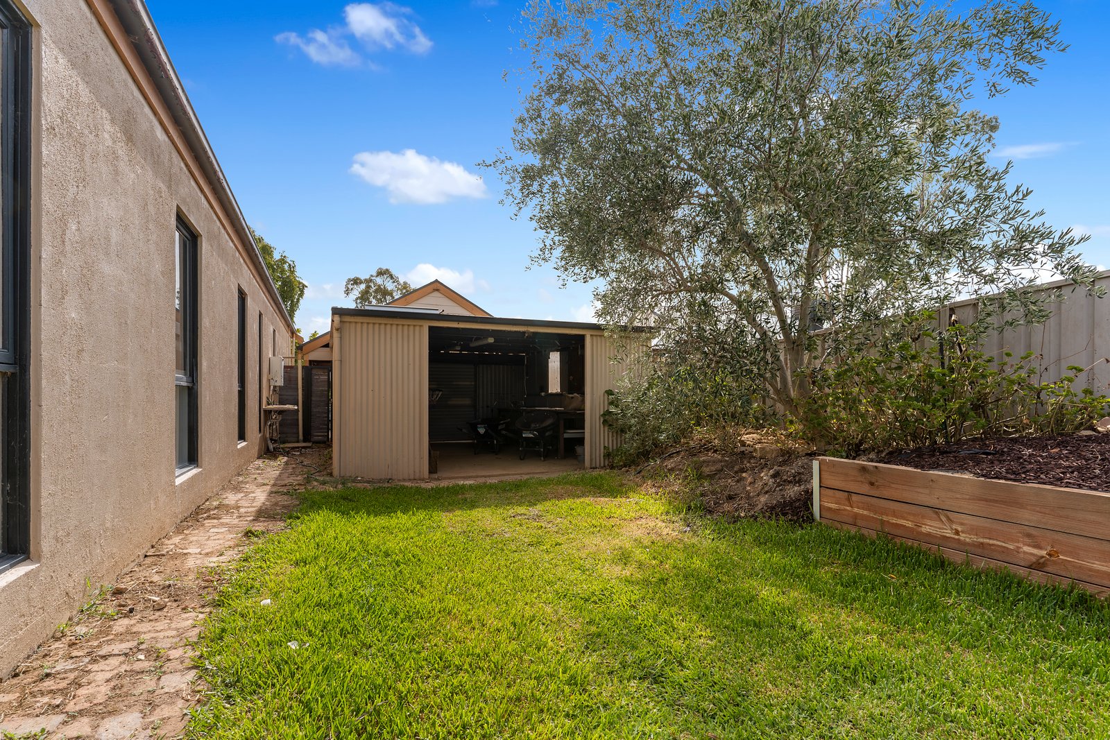 3 Pauline Court KANGAROO FLAT 17