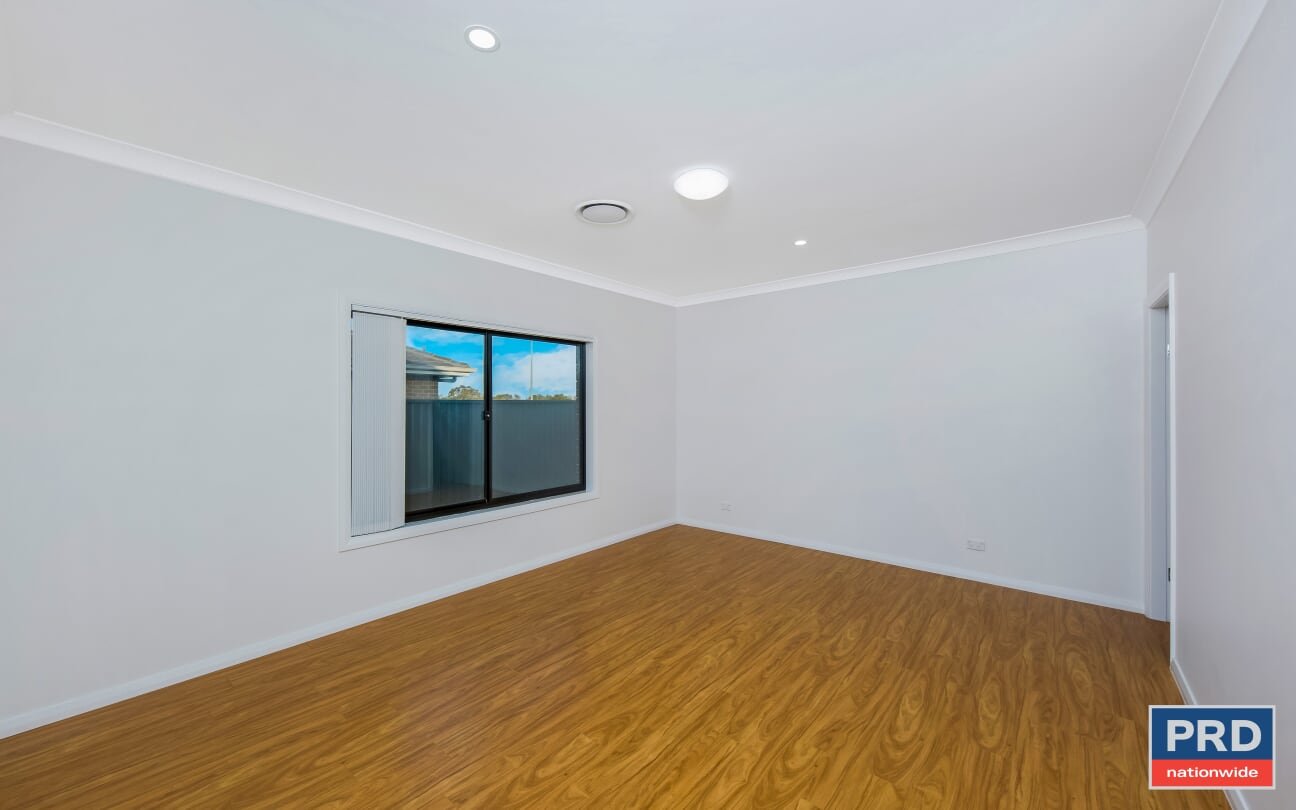 3 Peckham Grove ORAN PARK 5