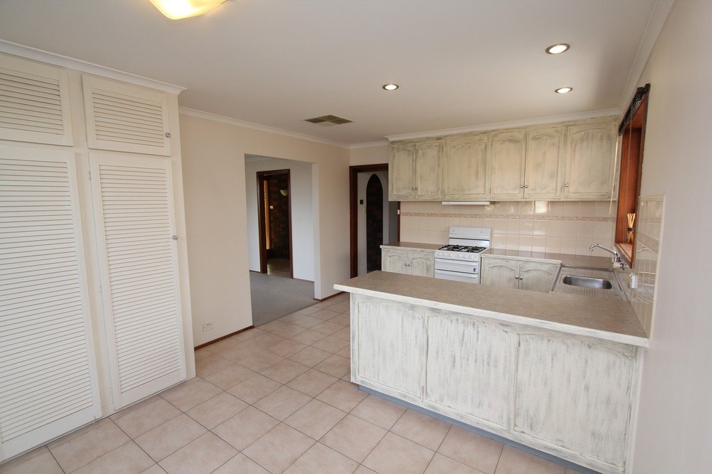 3 Peter Court SEBASTOPOL 5