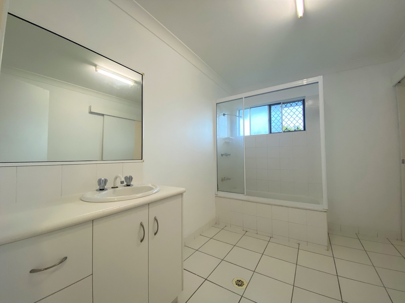 3 Phoenix Court JUBILEE POCKET 6