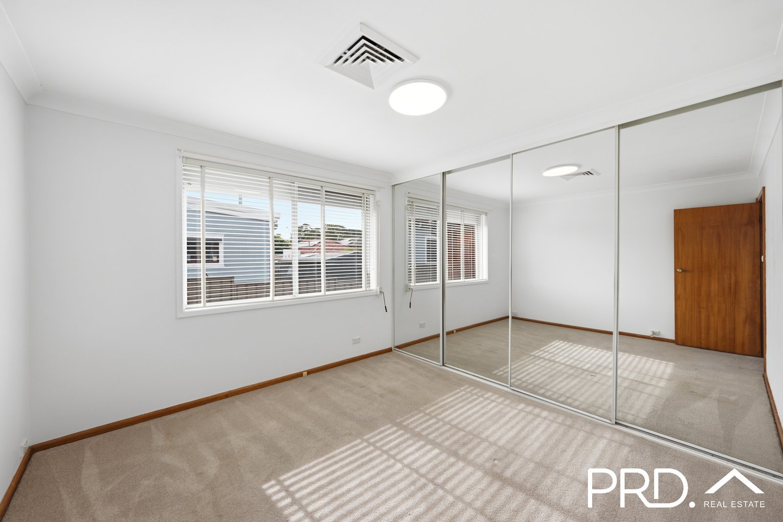 3 Picnic Point Road PANANIA 5